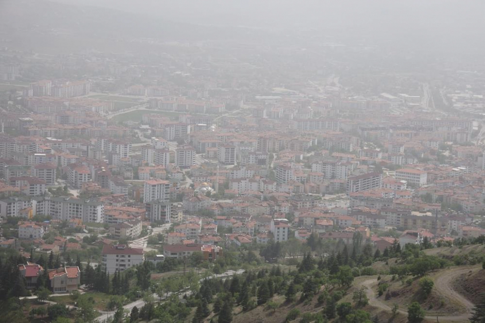 Elazığ'ı Bir Haftadır Terk Etmedi!