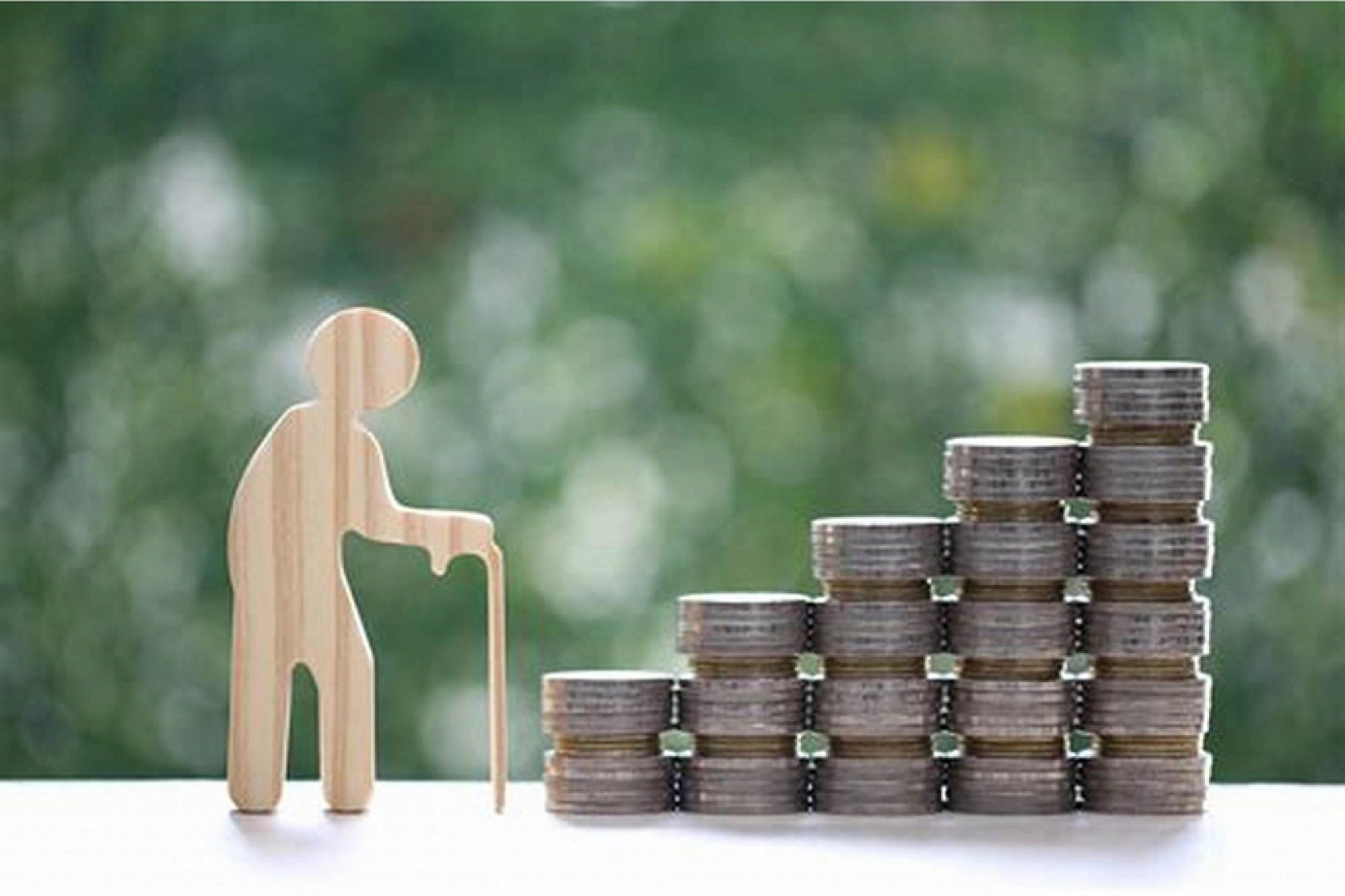 SGK denetimlere başladı! Bu şekilde emekli olanlardan faiziyle geri ödeme isteyebilir