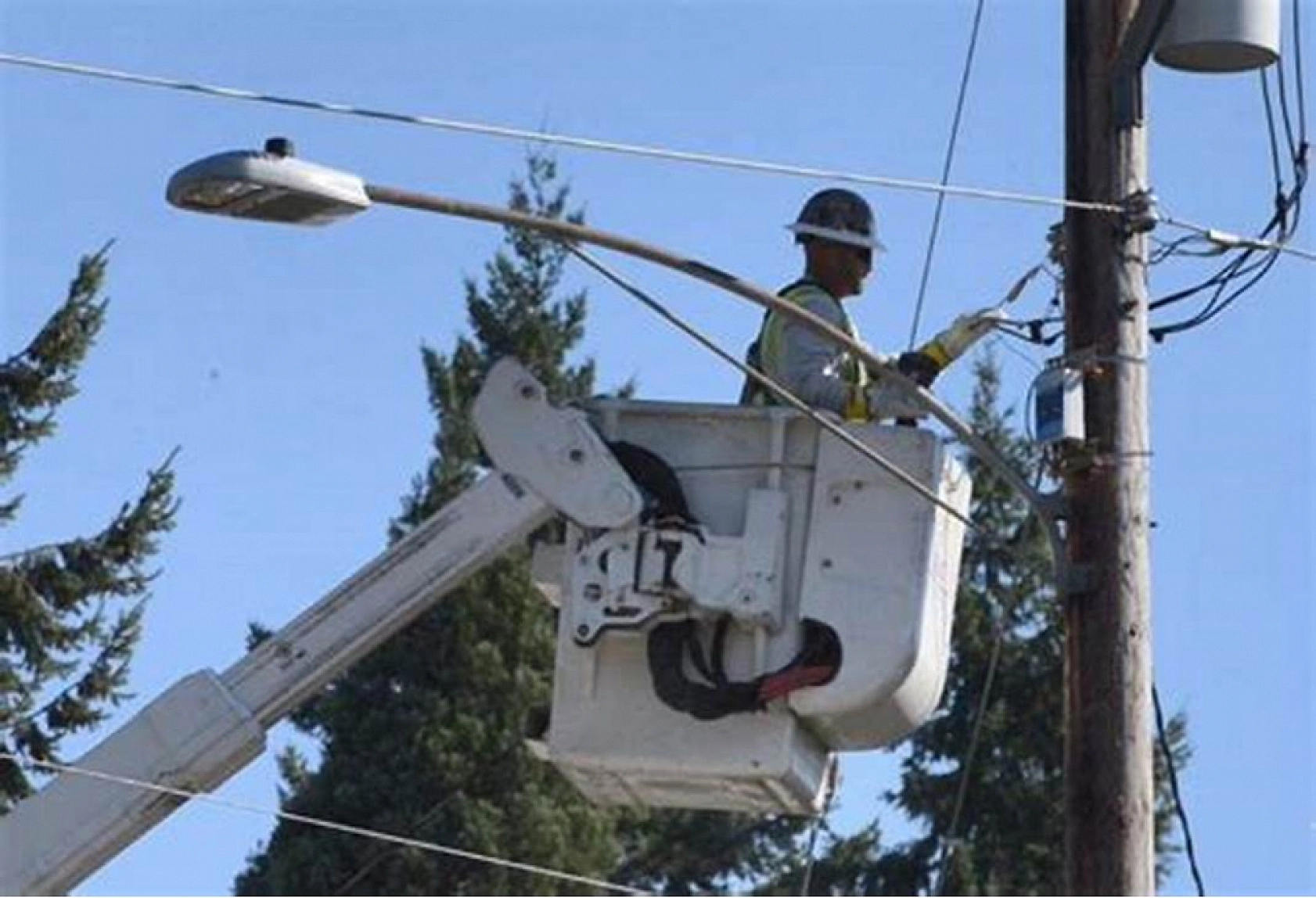 Elazığ'da sabahtan akşama kadar bazı yerlerde elektrik olmayacak! İşte adreslerin tam listesi...