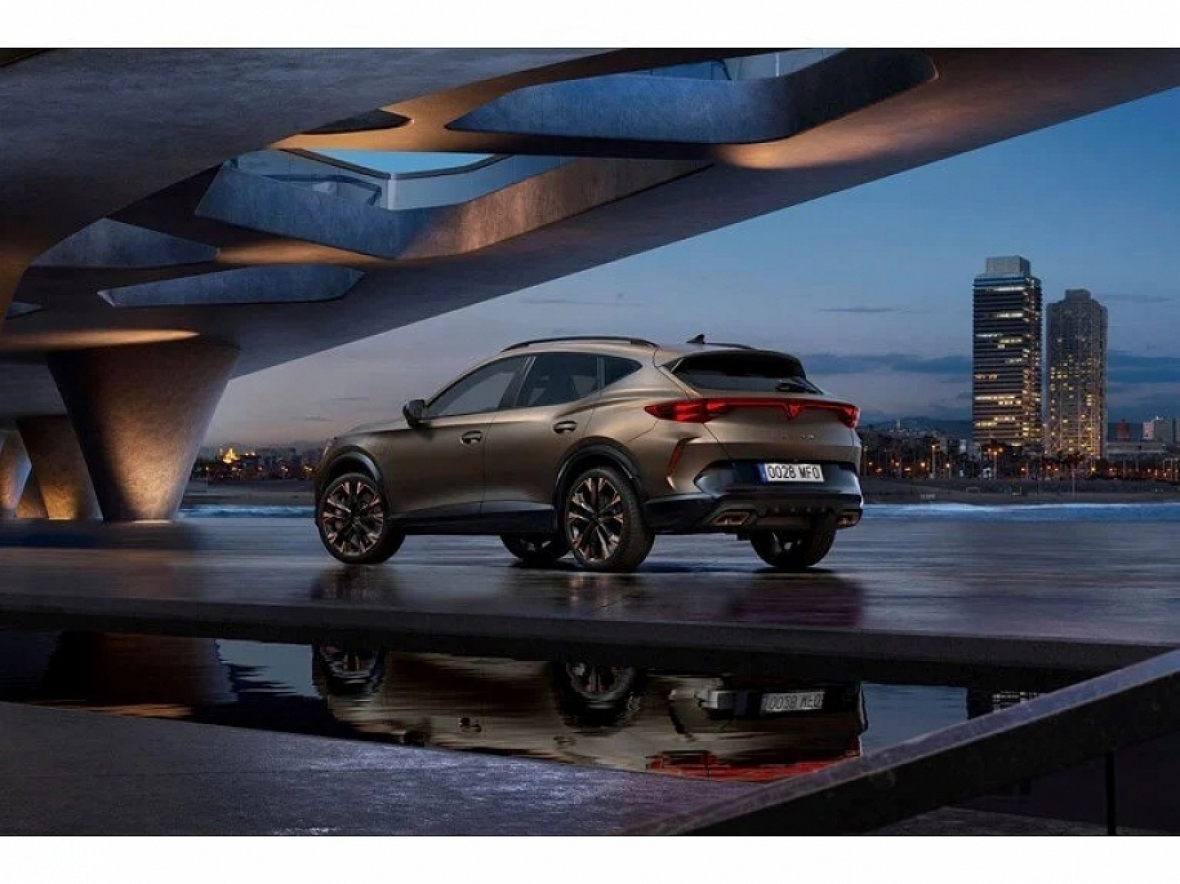 Bomba etkisi yaratacak o otomobil, Türkiye'de Satışa Sunuldu!