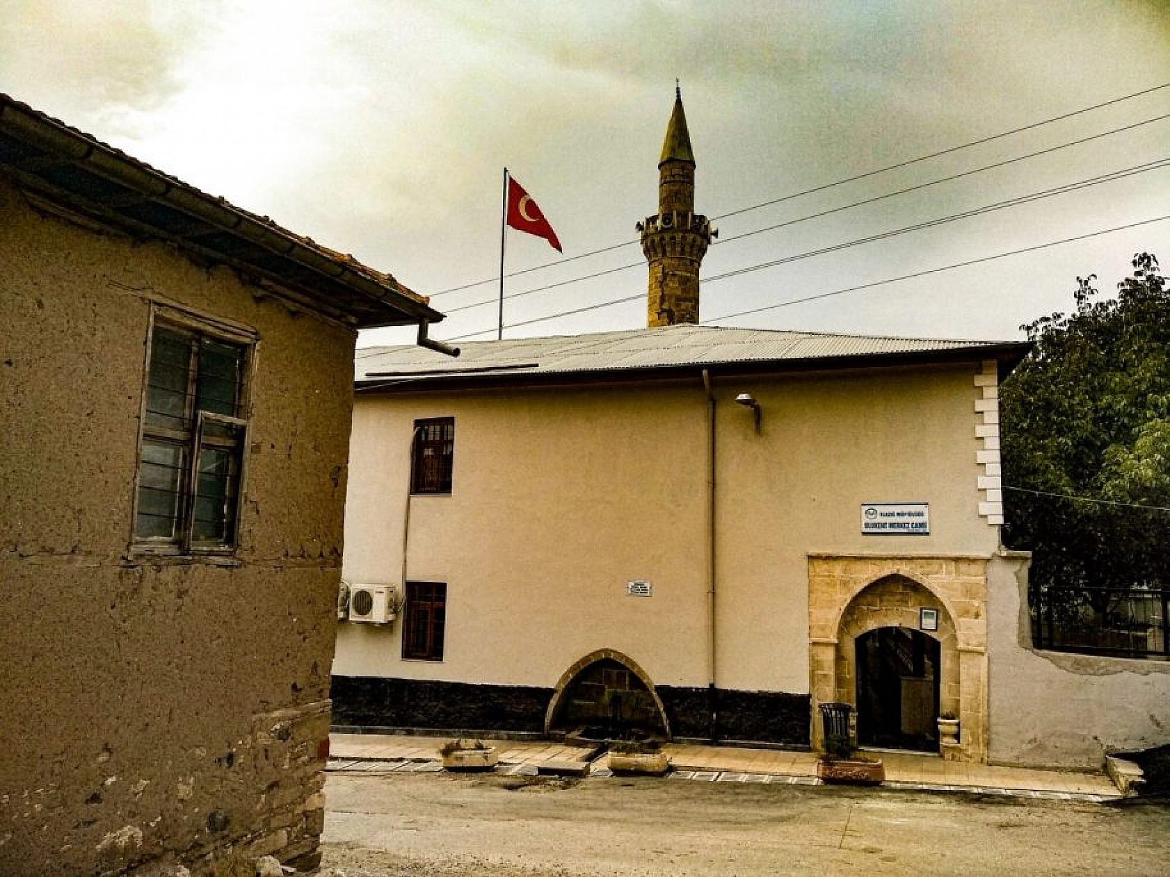 Elazığ'da tarihi konaklar sonbahar renklerine büründü