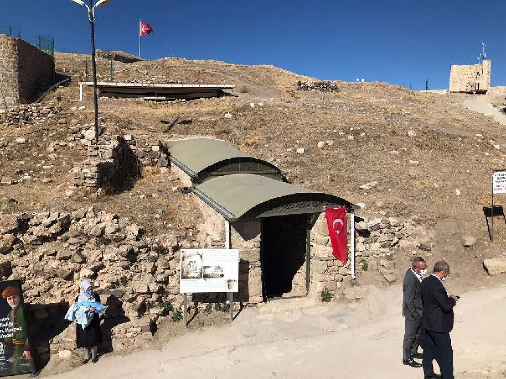 Harput Kalesinde zindan, kürsübaşı ve kutsal alan ziyarete açıldı