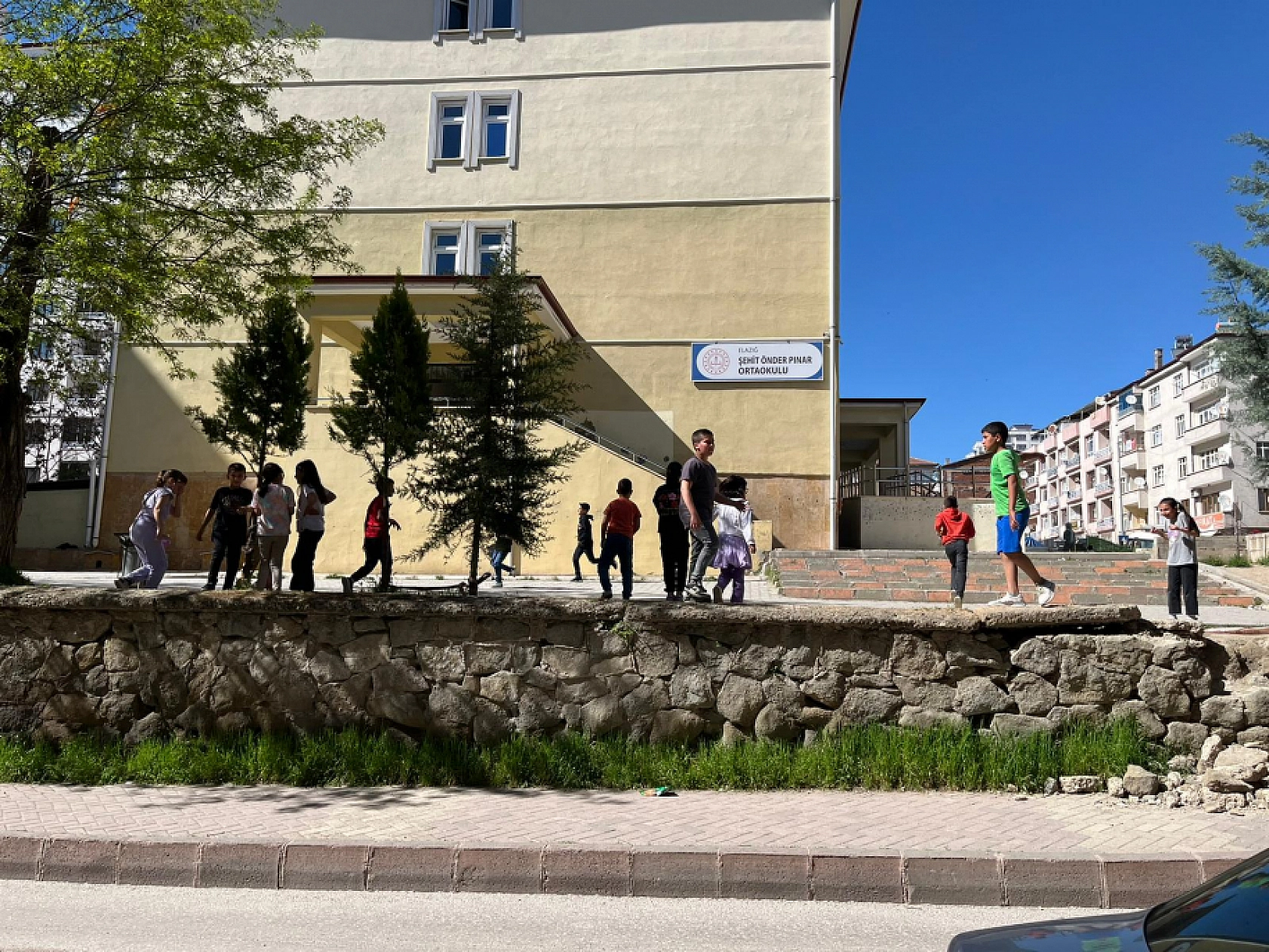 Akıl ve zeka oyunları turnuvasında dereceye giren öğrenciler ödüllendirildi