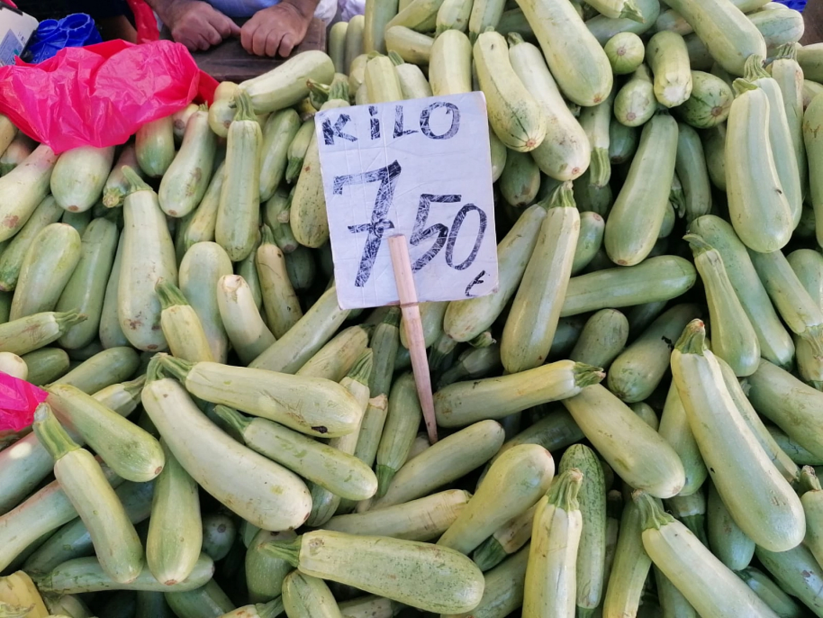 Elazığ'ın En Uygun Pazarında Bile Fiyatlar Tavan Yaptı!