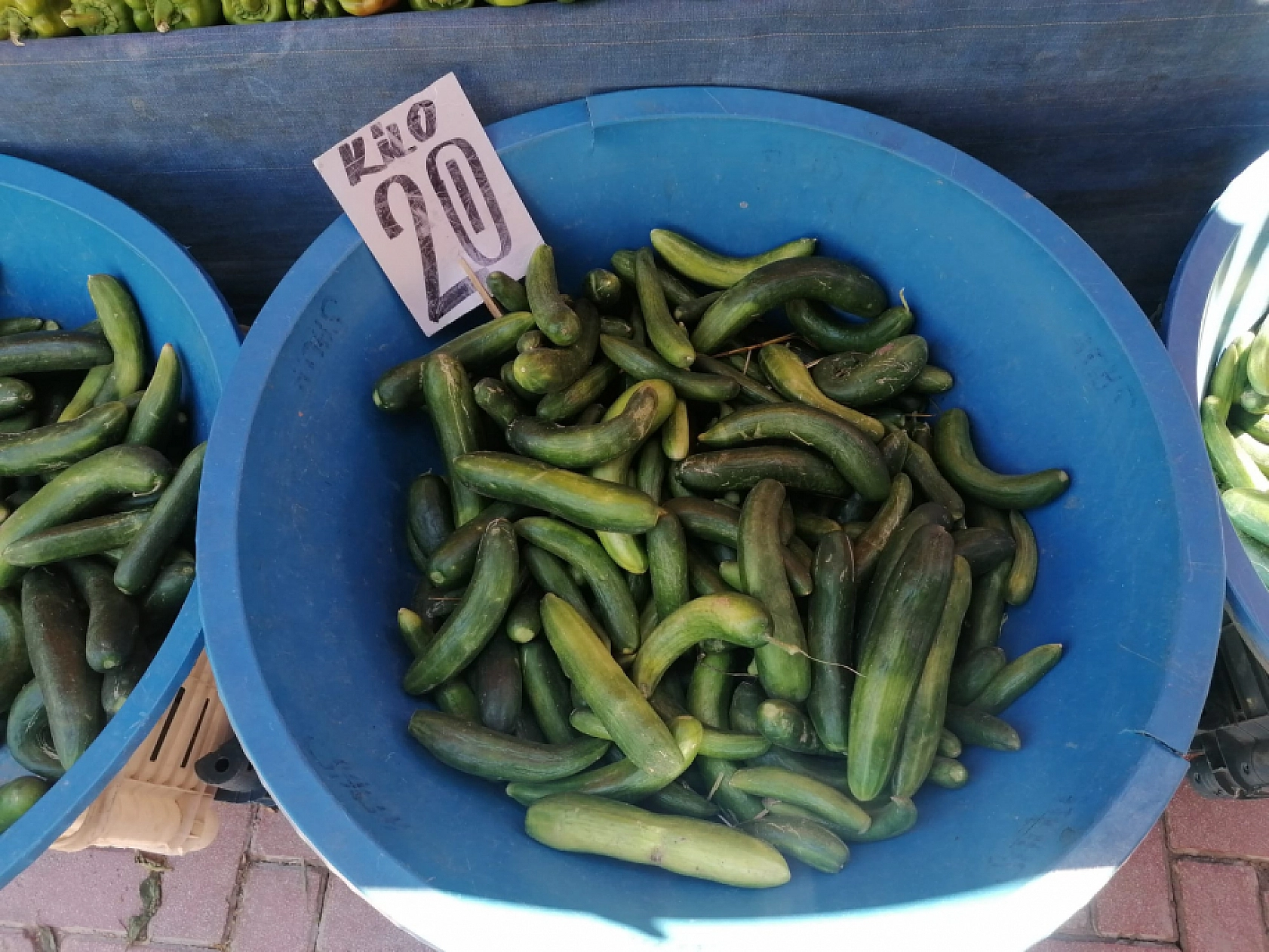 Elazığ'da Fiyatlar Düştü: Semt Pazarları Doldu Taştı!