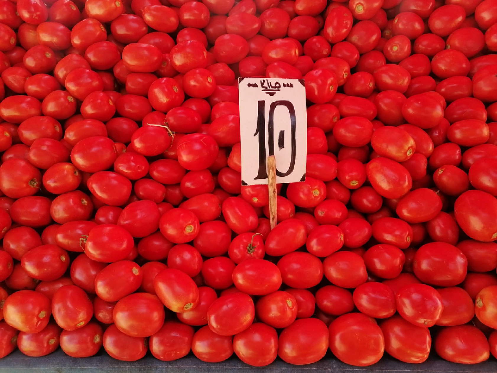 Elazığ'da Fiyatlar Düştü: Semt Pazarları Doldu Taştı!