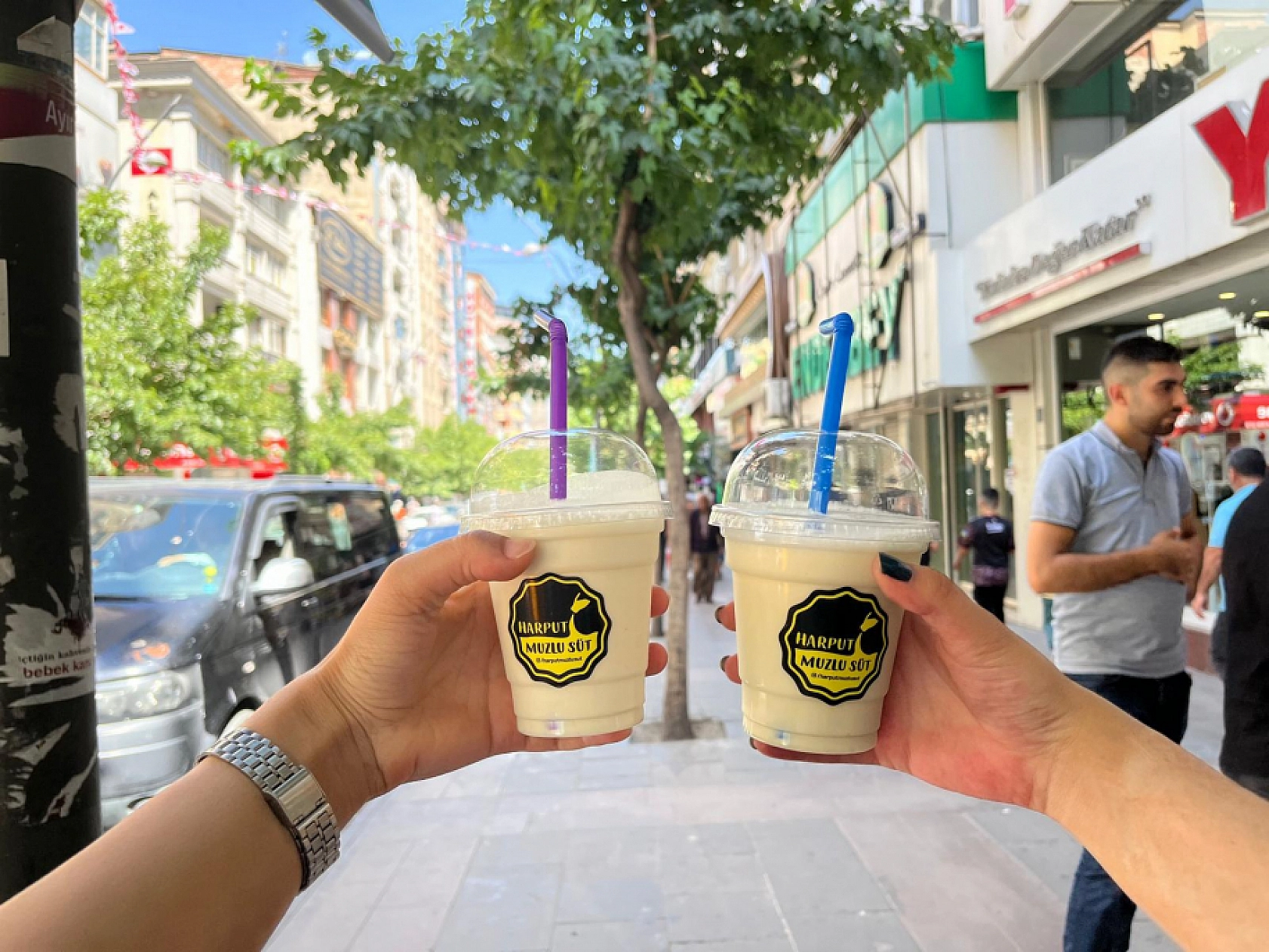 Elazığ'ın Yeni Lezzetinin Önünde Kuyruklar Oluşuyor, Elazığlılar Bu Tadı Beğendi