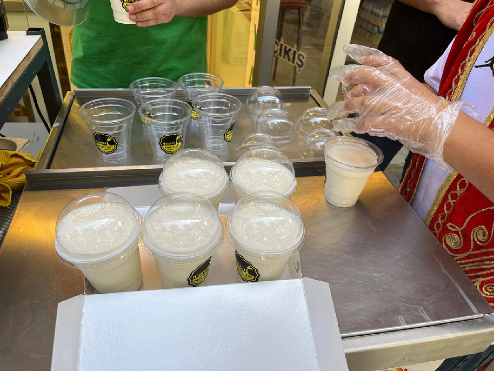 Elazığ'ın Yeni Lezzetinin Önünde Kuyruklar Oluşuyor, Elazığlılar Bu Tadı Beğendi