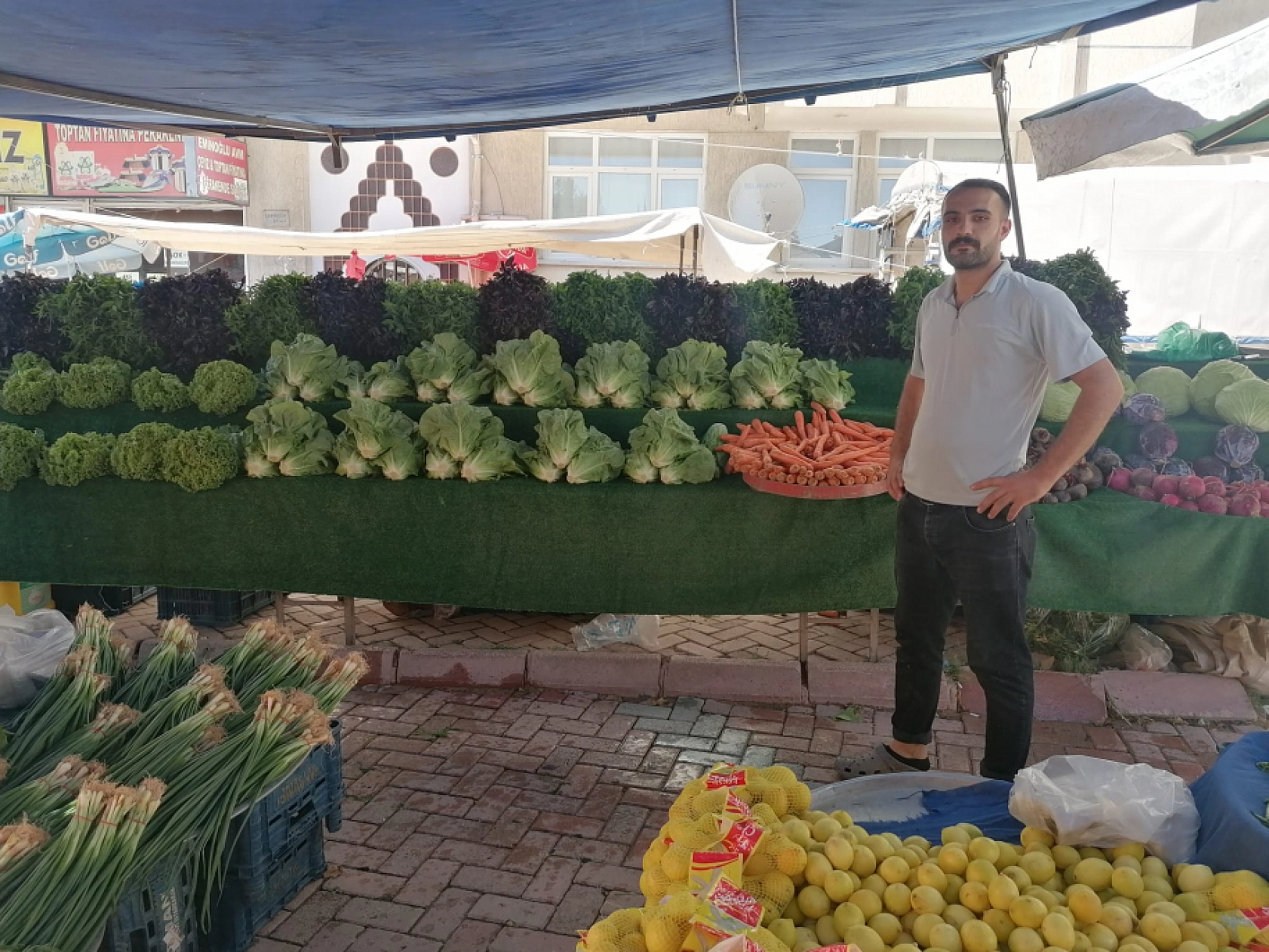 Elazığ'da Fiyatlar Düştü: Semt Pazarları Doldu Taştı!