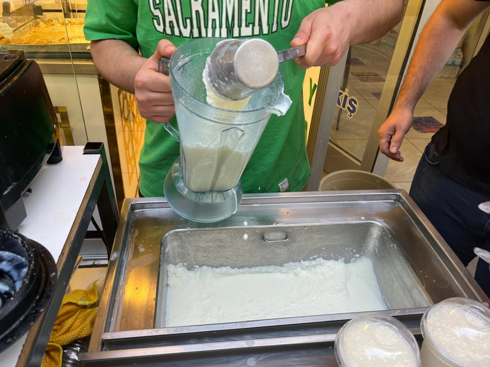 Elazığ'ın Yeni Lezzetinin Önünde Kuyruklar Oluşuyor, Elazığlılar Bu Tadı Beğendi