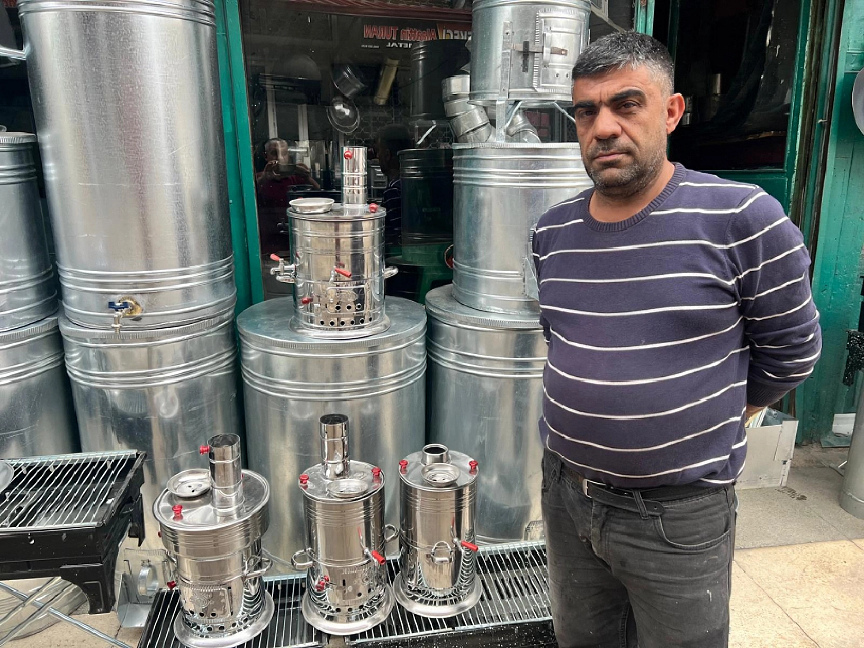 Elazığ'da Stoklar Dolu Kimse Yüzüne Bakmıyor