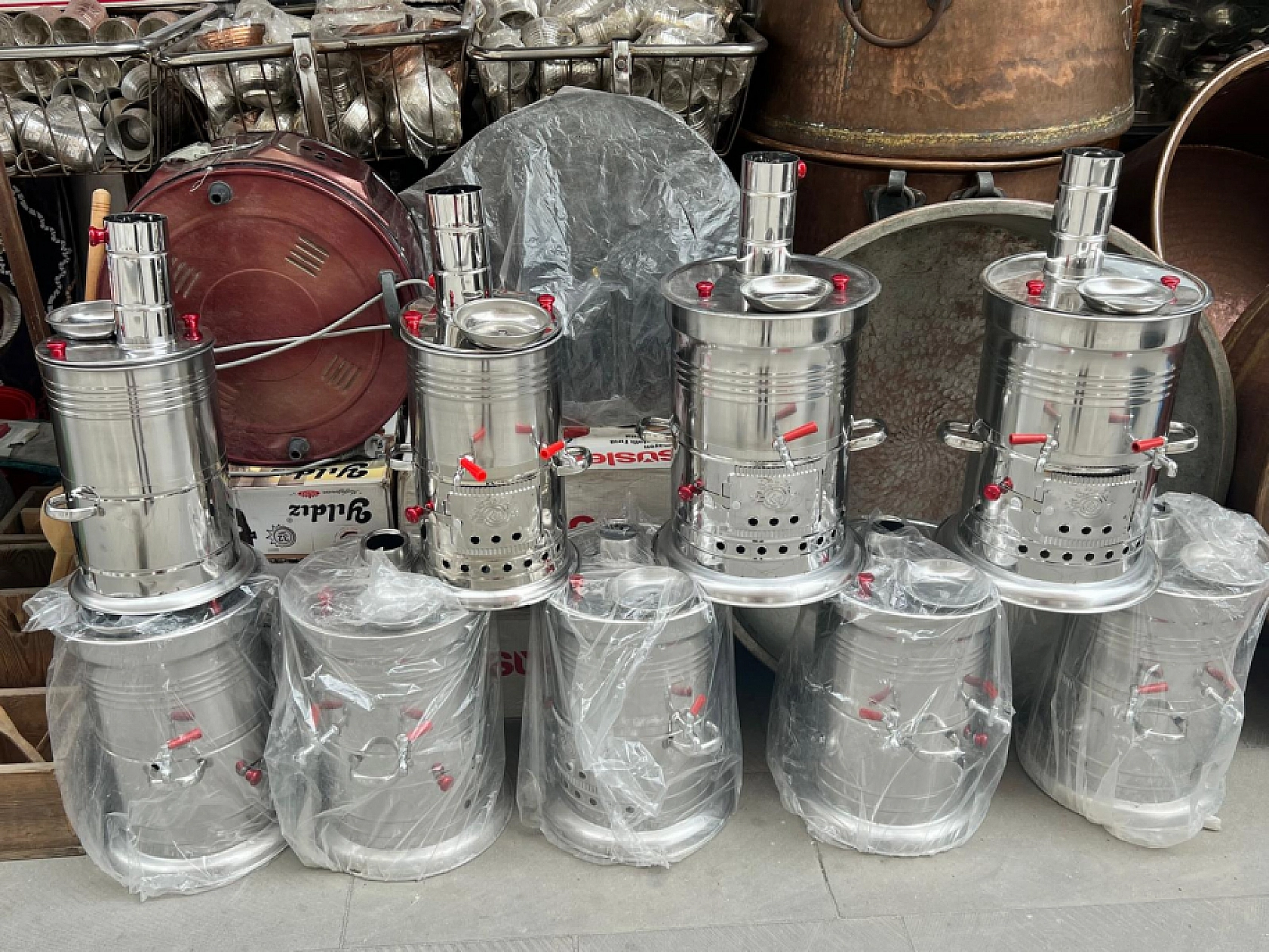 Elazığ'da Stoklar Dolu Kimse Yüzüne Bakmıyor