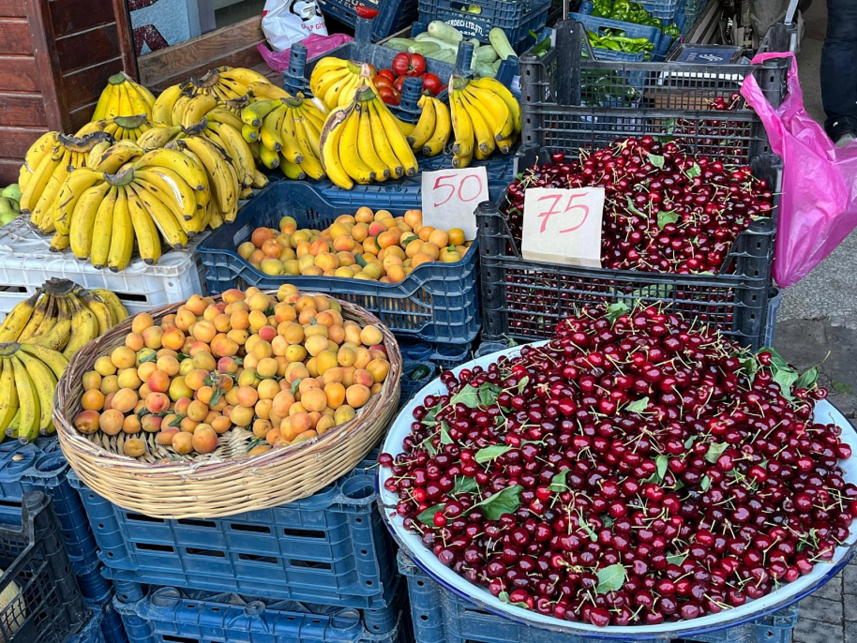 Elazığ'ın Gözdesi 75 Liradan Tezgahlardaki Yerini Aldı!