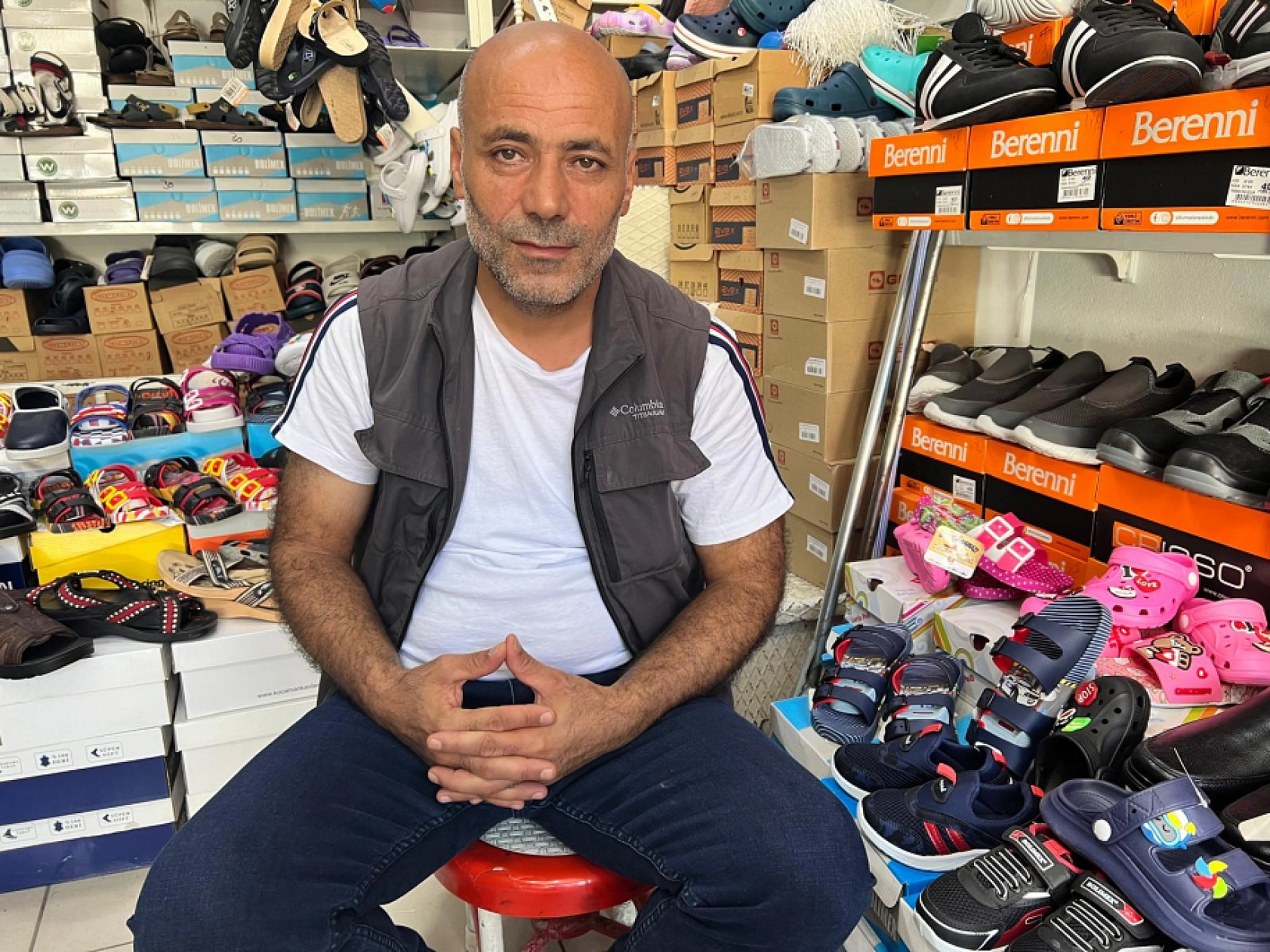 Elazığ'da Rengarenk Çeşitlileriyle Vitrinleri Süslüyorlar