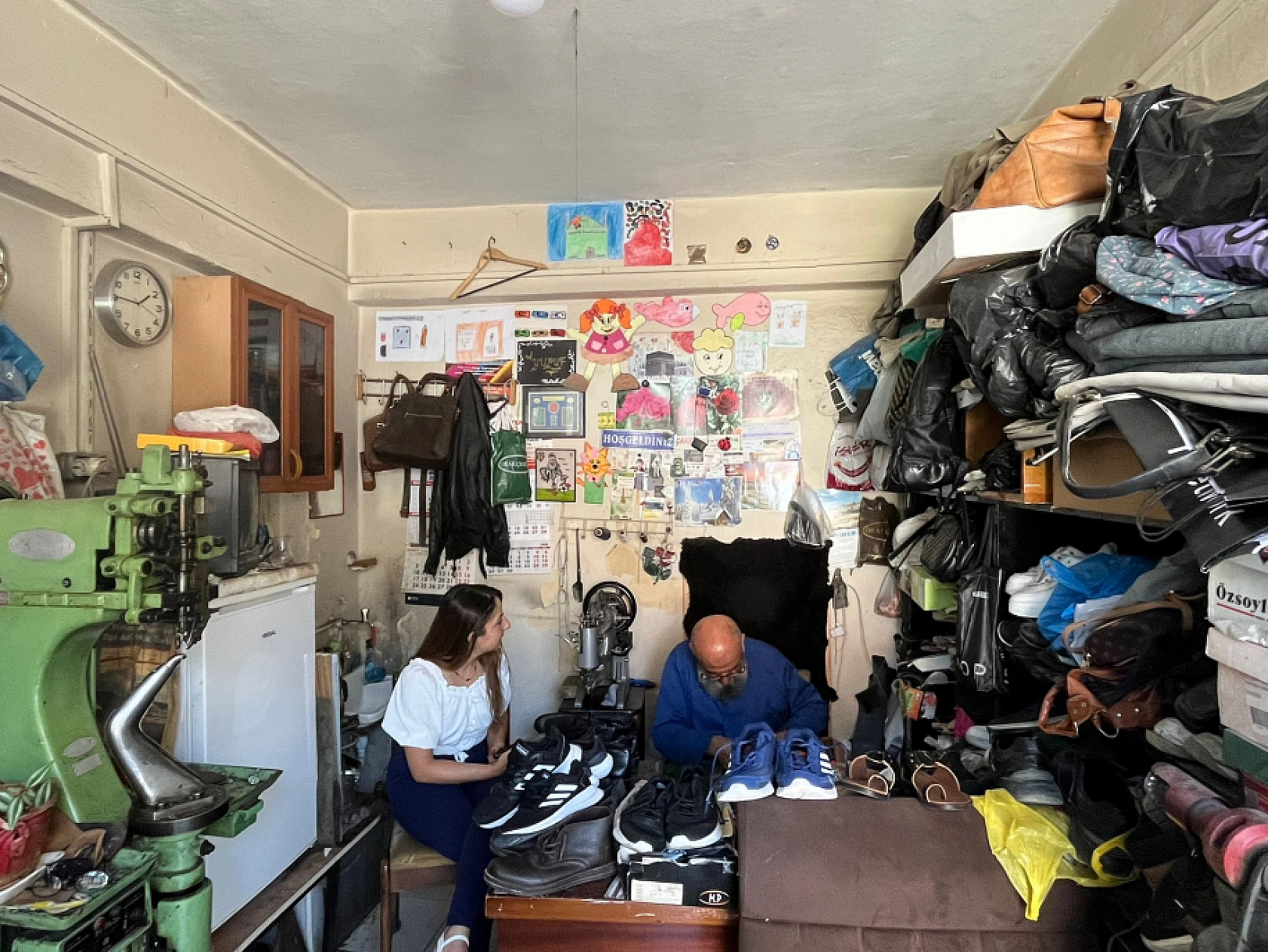 Elazığ'da Ufacık Dükkana Sığdırılan Yarım Asır