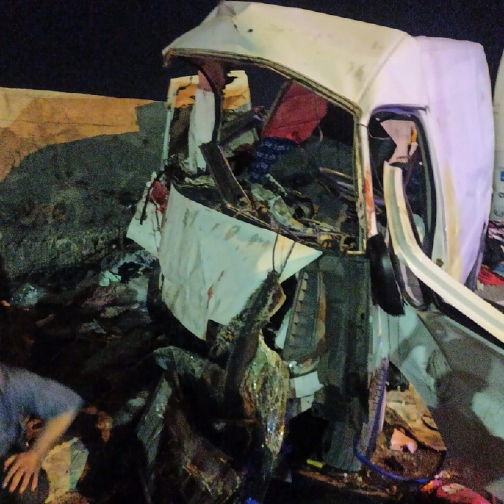 Elazığ'daki Korkunç Kazada Olay Yerinden İlk Görüntüler