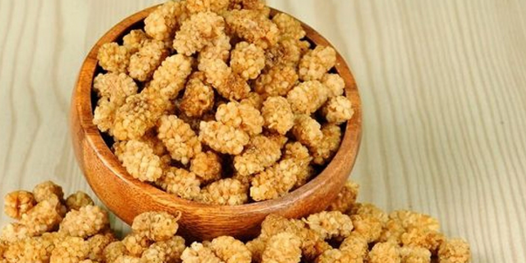 83 Yaşındaki Şerife Nene, Bitmeyen Enerjisiyle 2 Saat Halay Çekti Görenler Hayret Etti