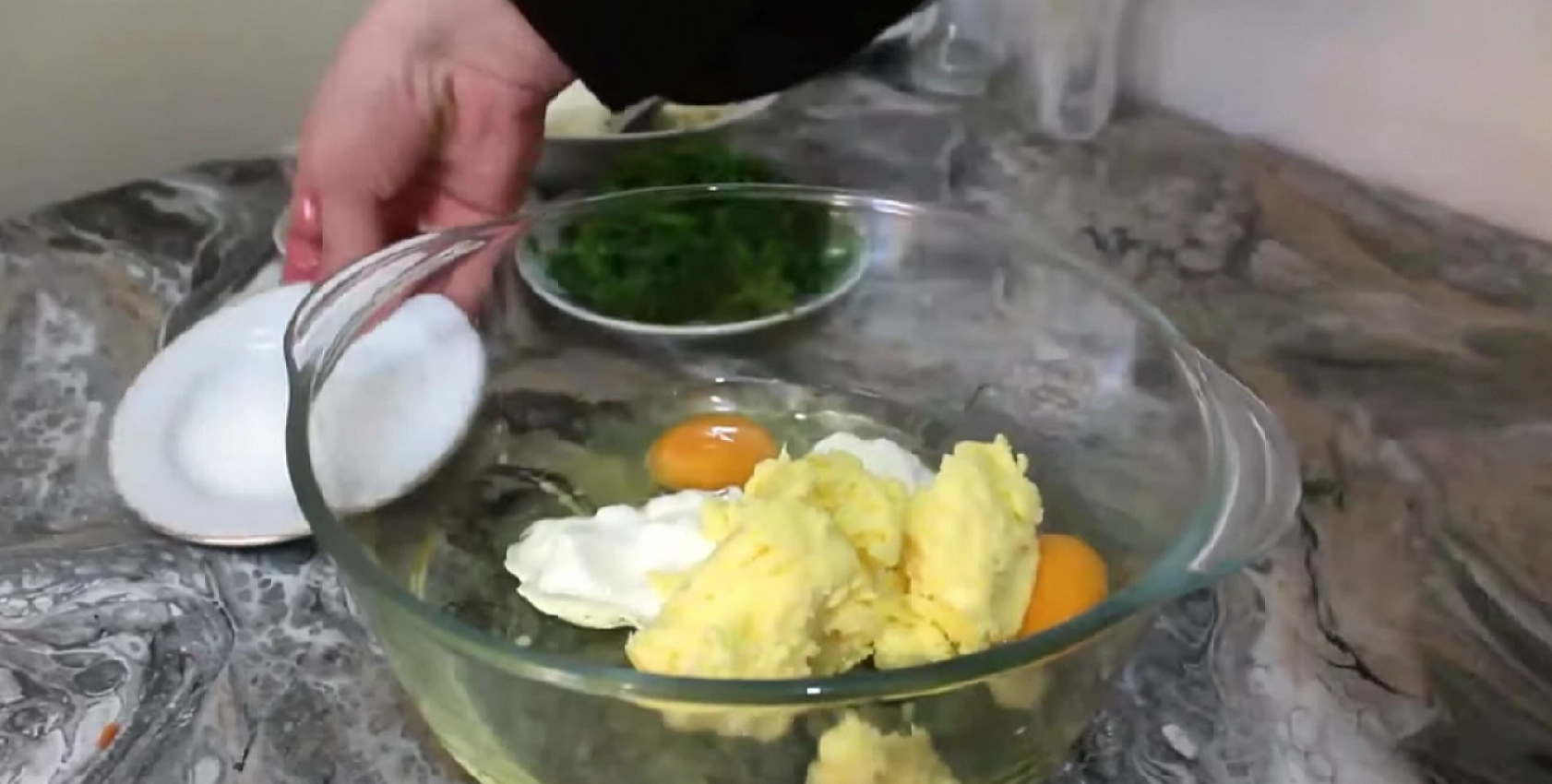 Elazığlı ev hanımlarının gözdesi! Tüm tarifleri unutun bu tarif mutfakta devrim yaratır