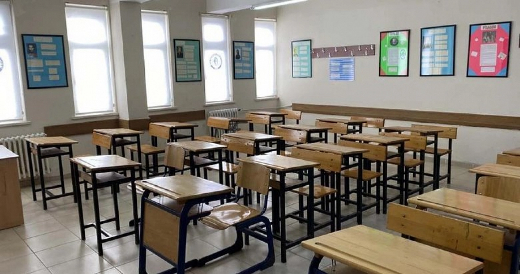 MEB'den öğrencileri üzen haber geldi: Bu yıl tatil yok!