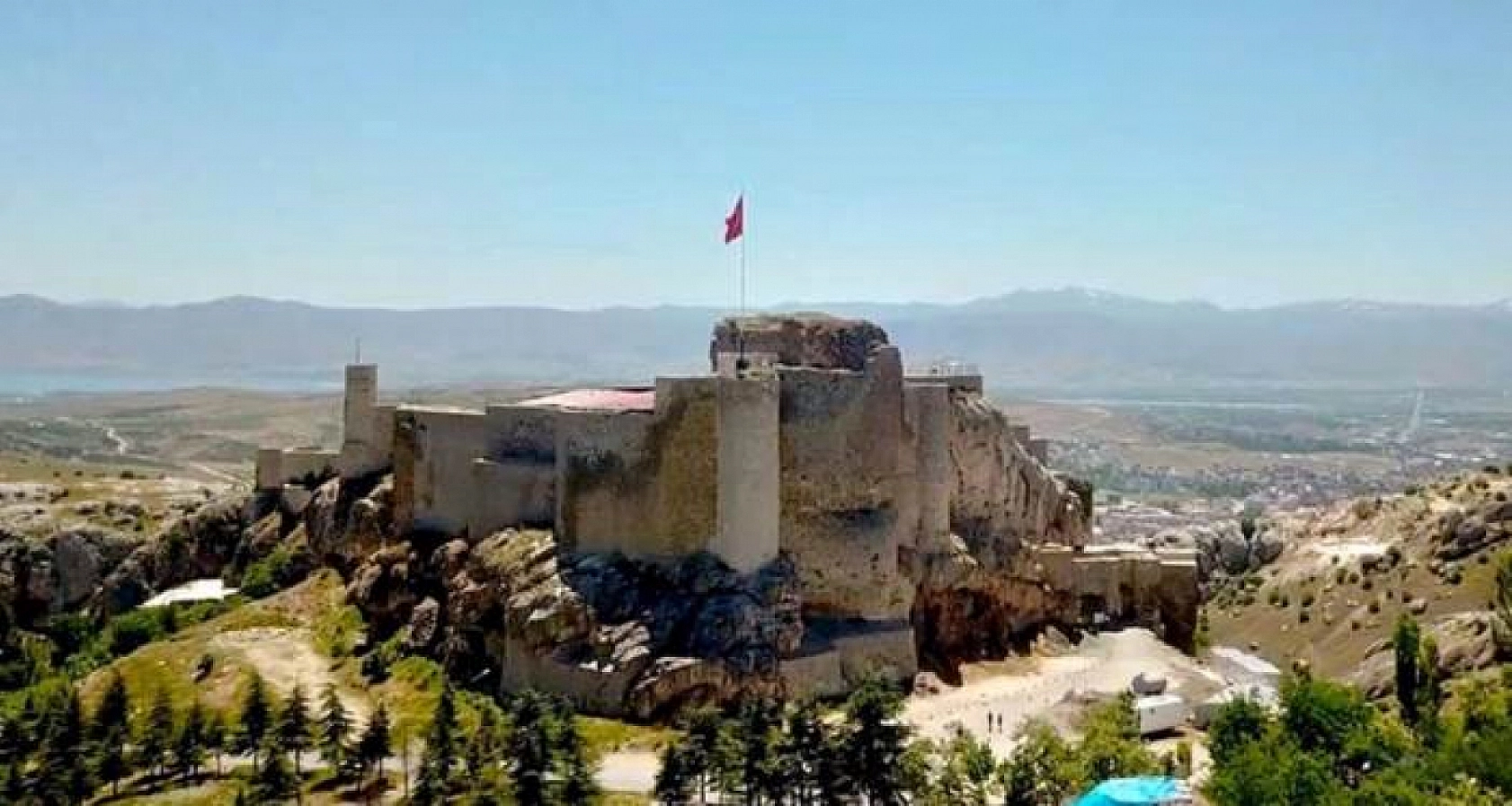 TÜİK Verileri Açıklandı: Uzun Ömrün Sırrı Bu İki İlde Gizli! Malatya mı Önde Elazığ mı?