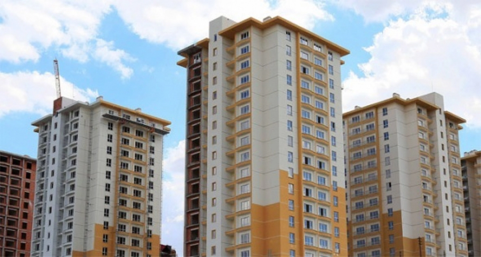 Ahmet Büyükduman: Faizler yüksek kaldıkça konut fiyatları düşer