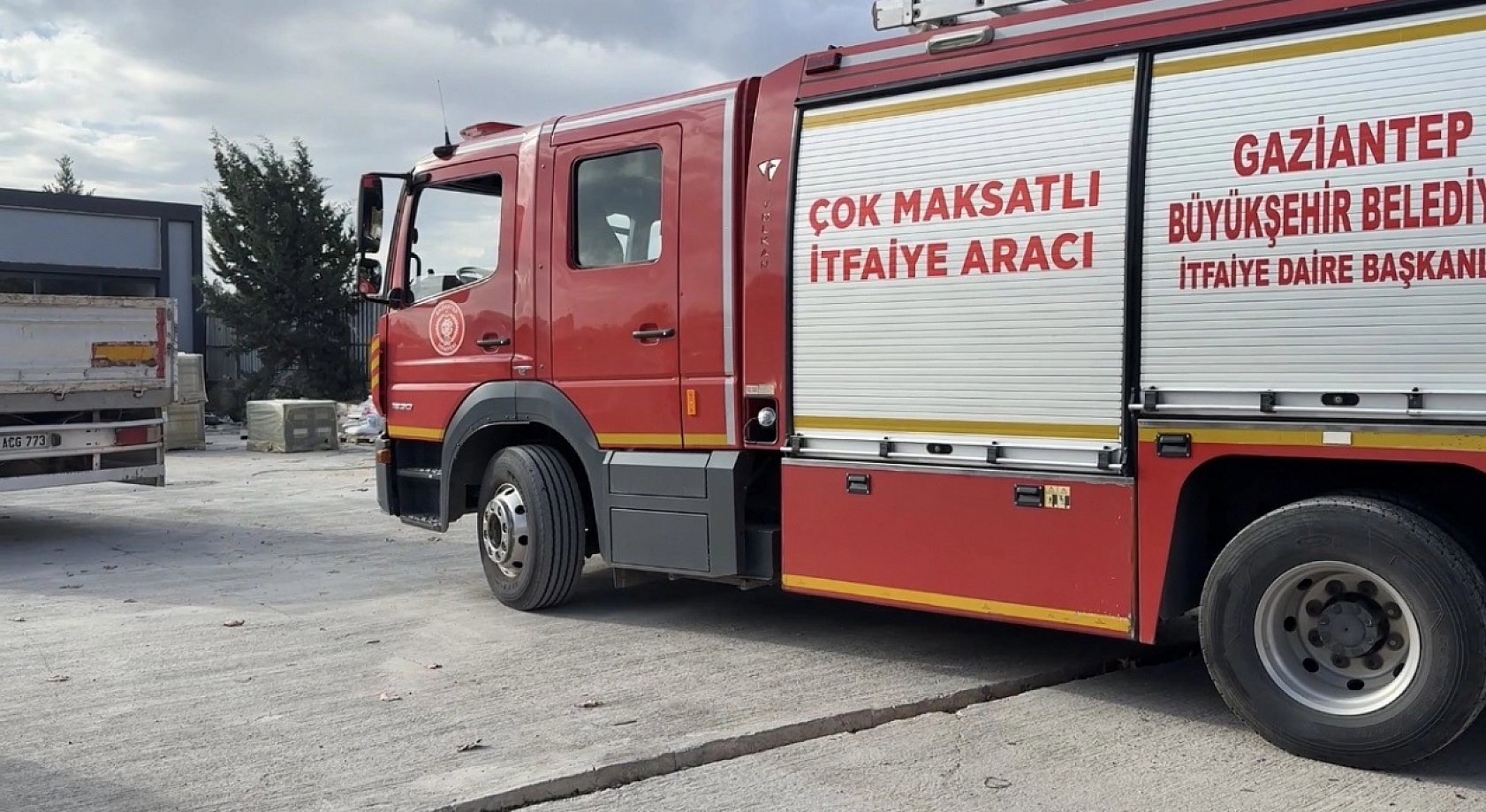 Mermer blok işçilerin üzerine devrildi: 1 ölü, 1 ağır yaralı