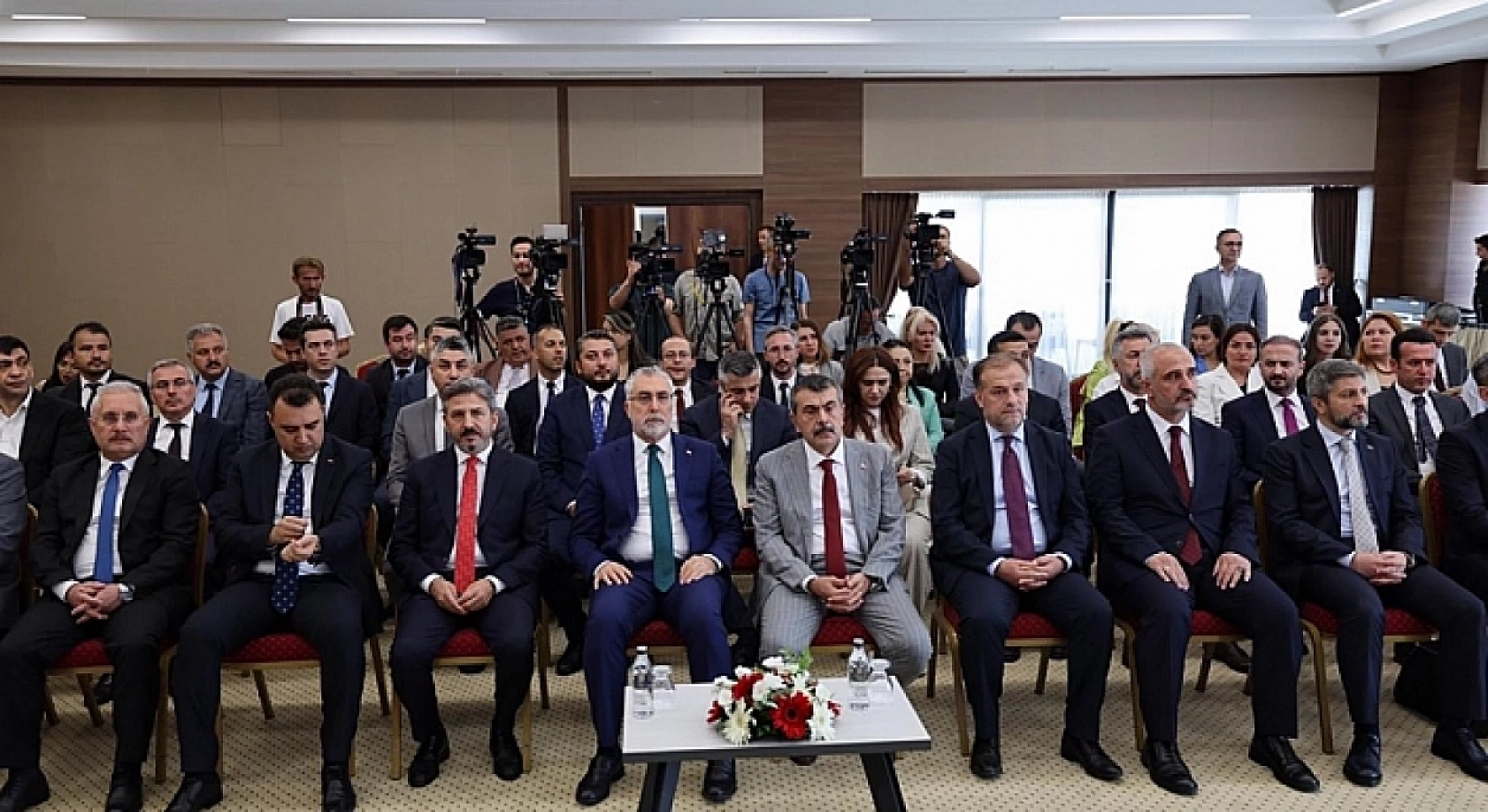 Müjde! Cep Harçlığı Alabilirsiniz… Bakan Işıkhan Duyurdu..!