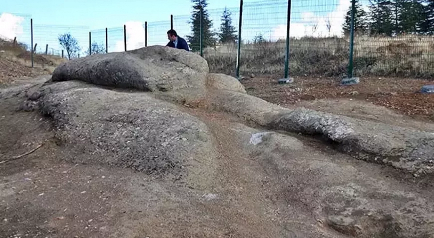 Elazığ'da Bu Hikayeyi Okuyan 3 Gün Uyuyamıyor: Hâlâ Yerinde Duruyor