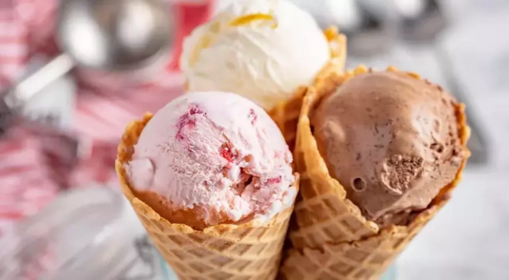 Dondurma yemek de lüks oldu: Kışın ortasında zam yaptılar!