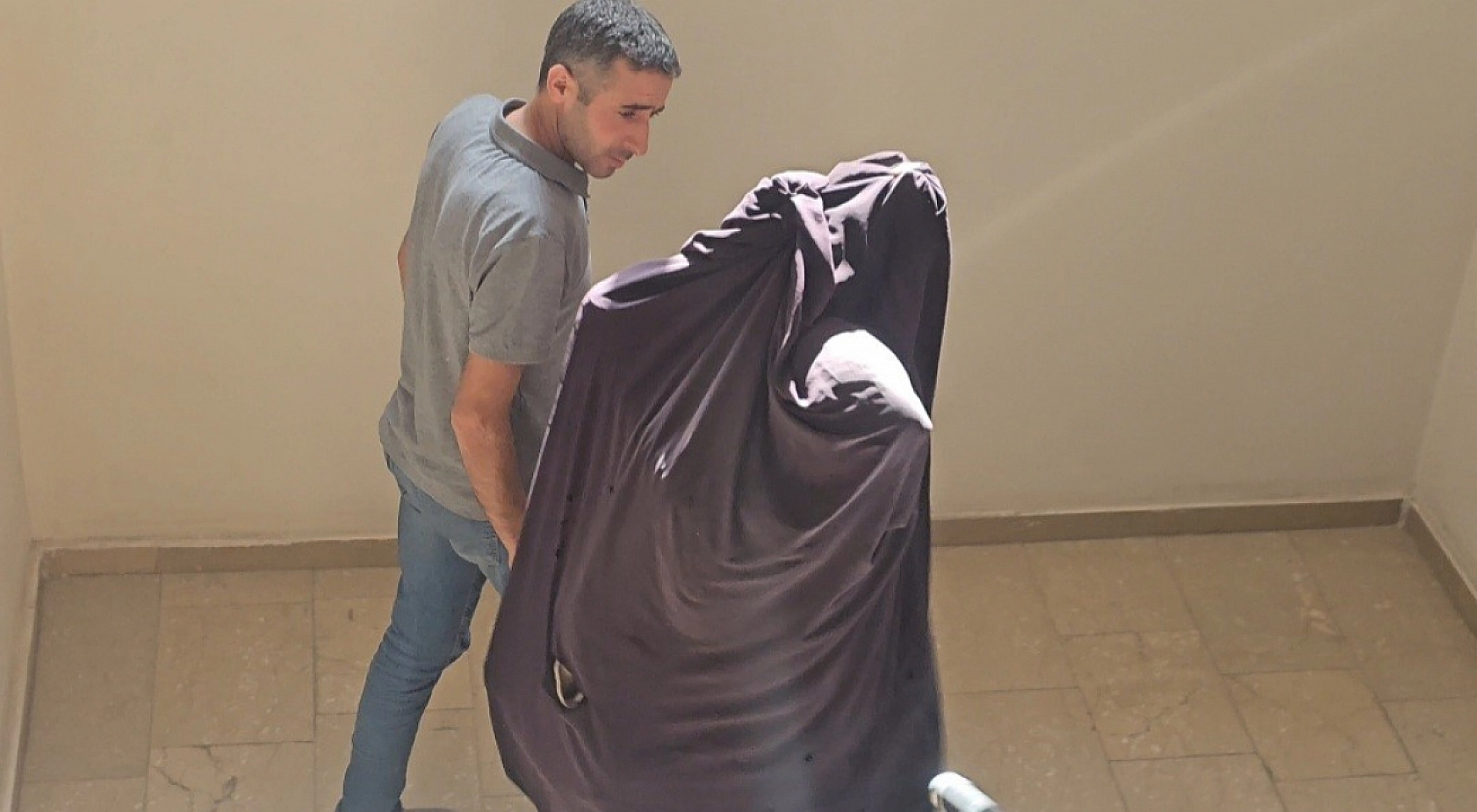 Elazığ'da dilencilerin bahaneleri pes dedirtti