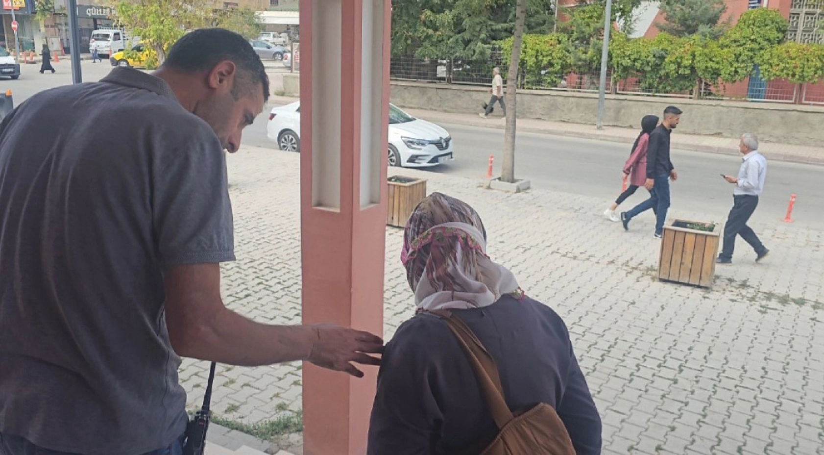 Elazığ'da dilencilerin bahaneleri pes dedirtti