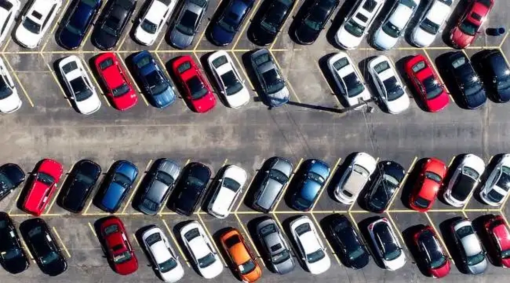 İkinci El Araç Piyasası Çakıldı: 5 Yılın En Düşük Seviyesi