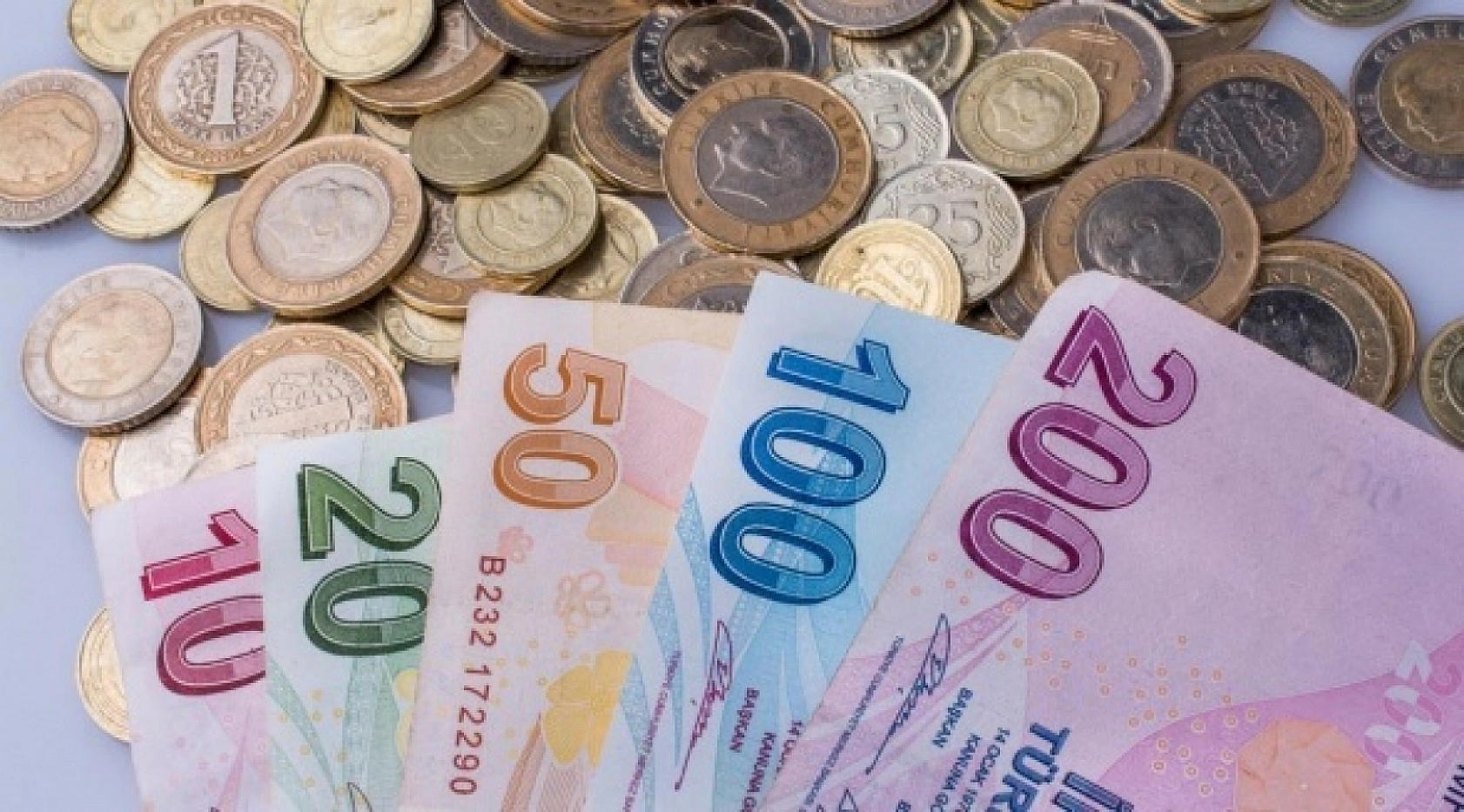 Ocak 2026 zam oranları netleşiyor: Emekli, memur ve asgari ücretliye beklenen artışlar
