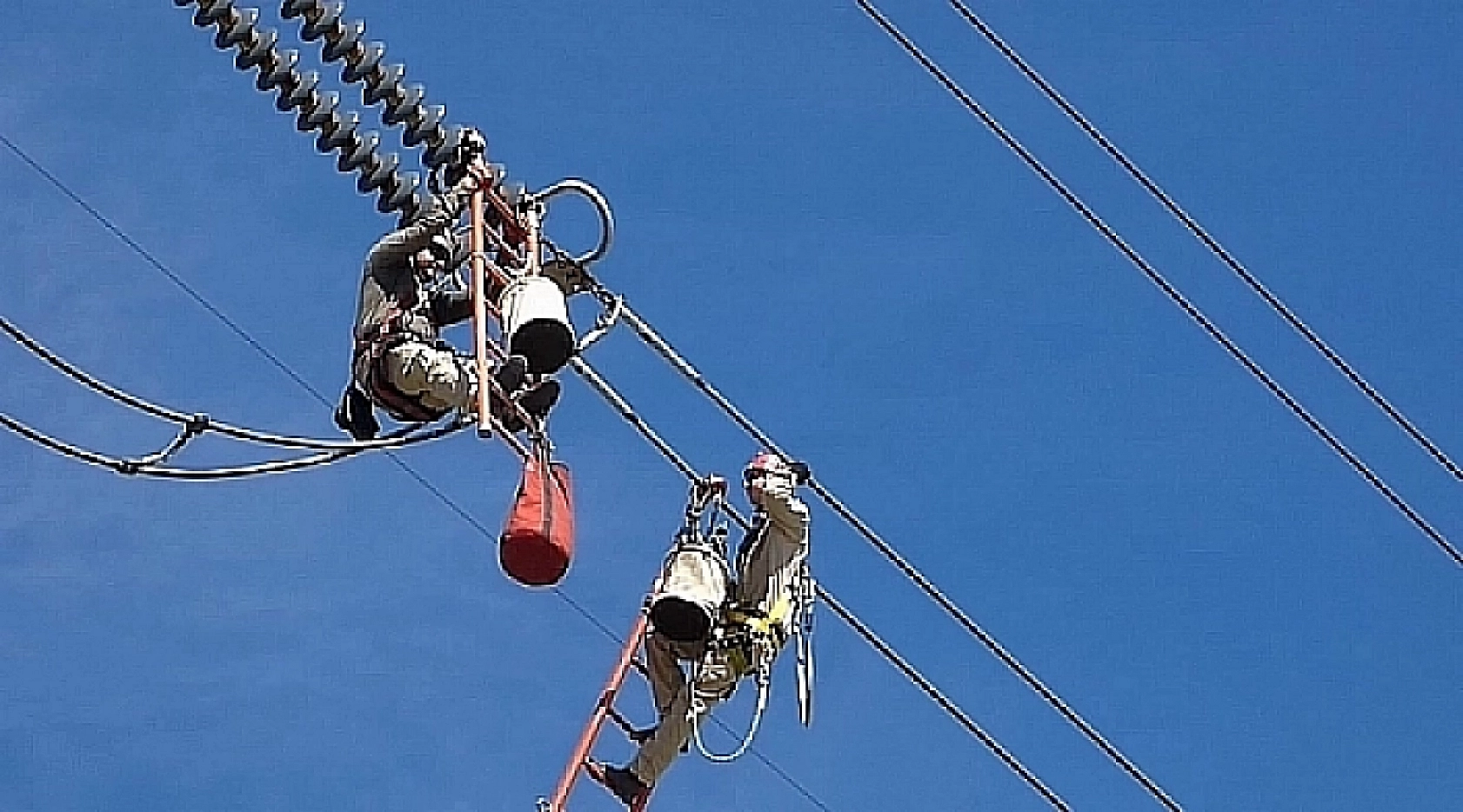Elazığ'da yarın o mahallelerde saatlerce elektrik olmayacak!