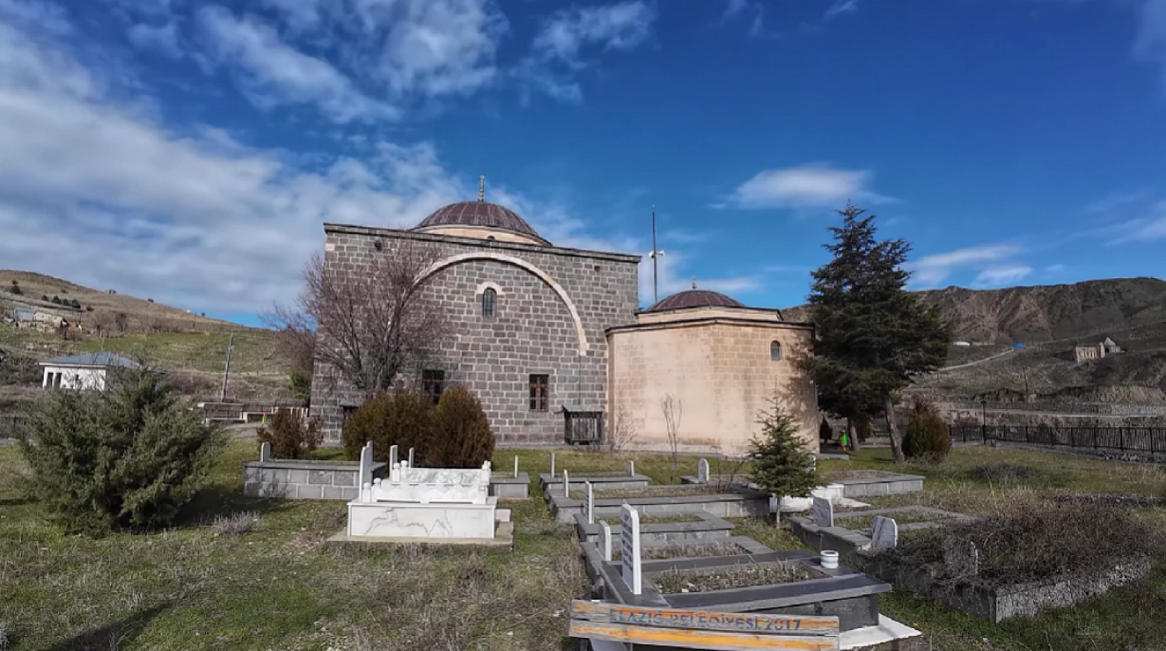 Elazığ'da zamanı durduran yapı! Taşları Osmanlı kokuyor: Burası yüzbinlerce turist çeker