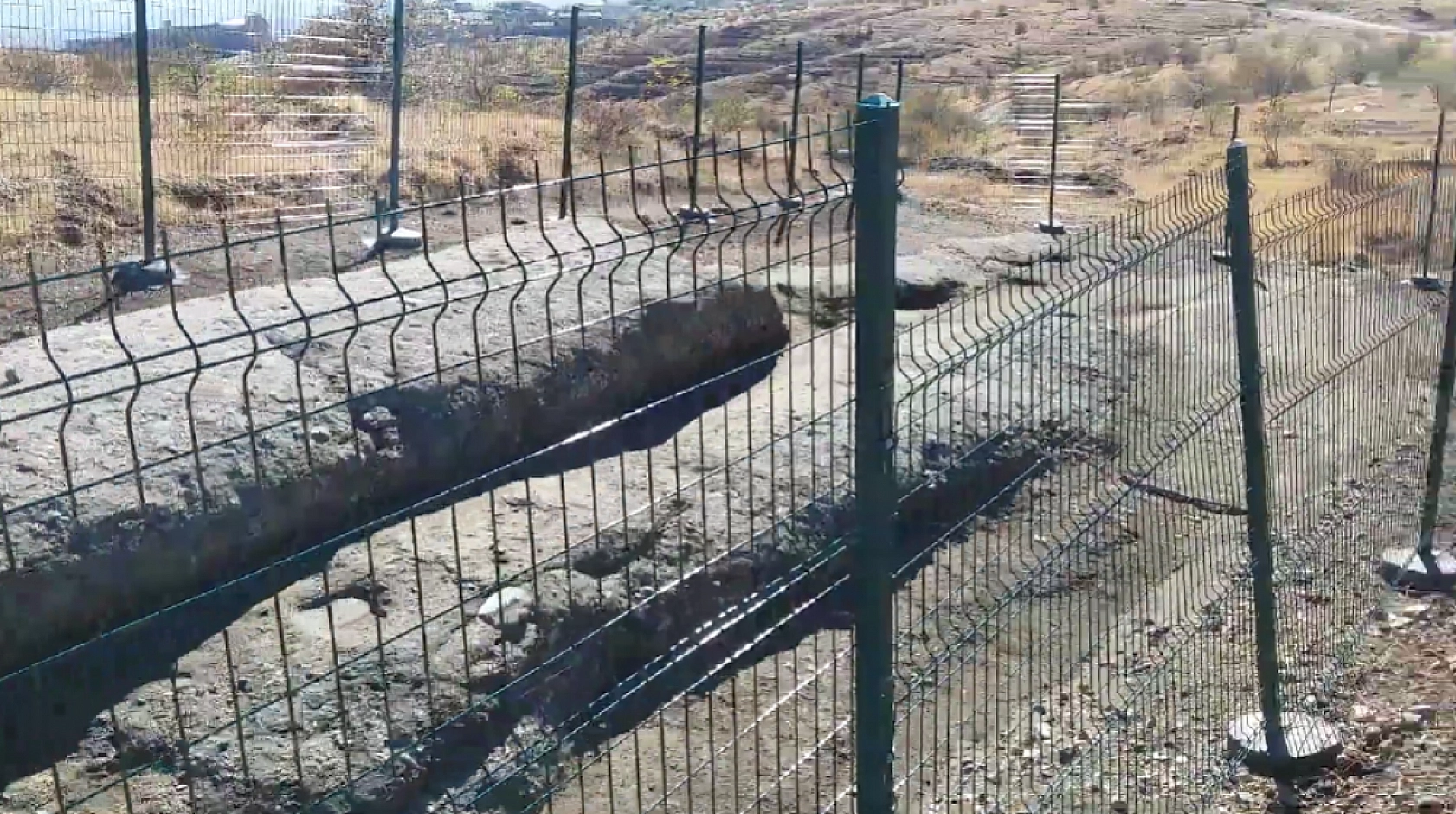 Elazığ'da ejderha görülmüş! Harput'ta taş kesilen ejderhanın gizemi halen konuşuluyor