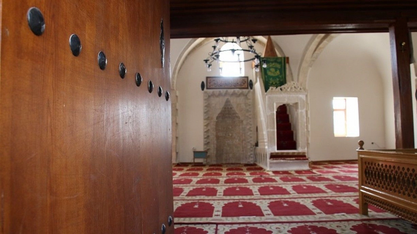 Fotoğraflarla 386 yıllık Sultan 4. Murat Camii