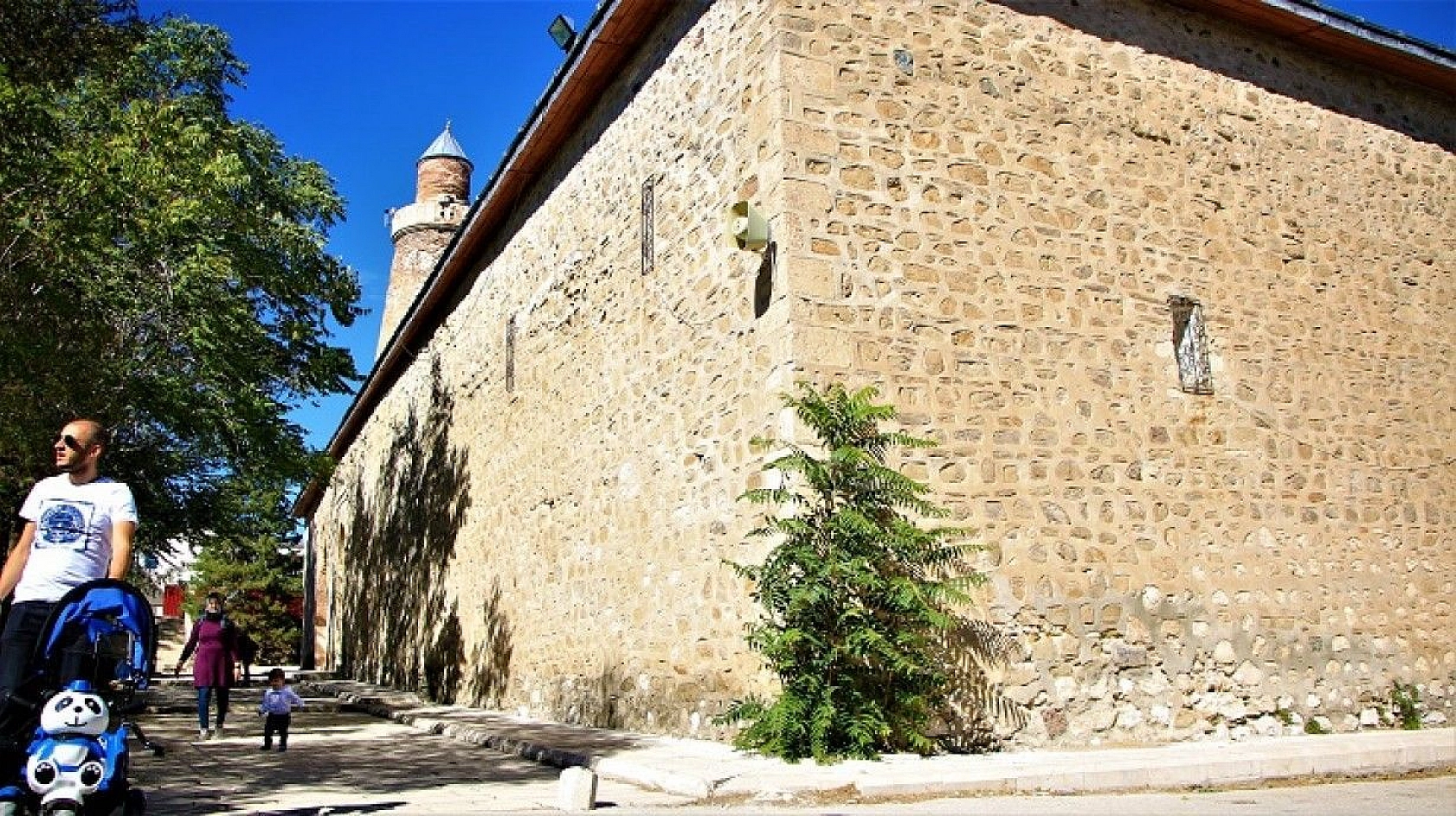 Bu yıl gelemeyenlere özel Ulu Cami'den muhteşem kareler...