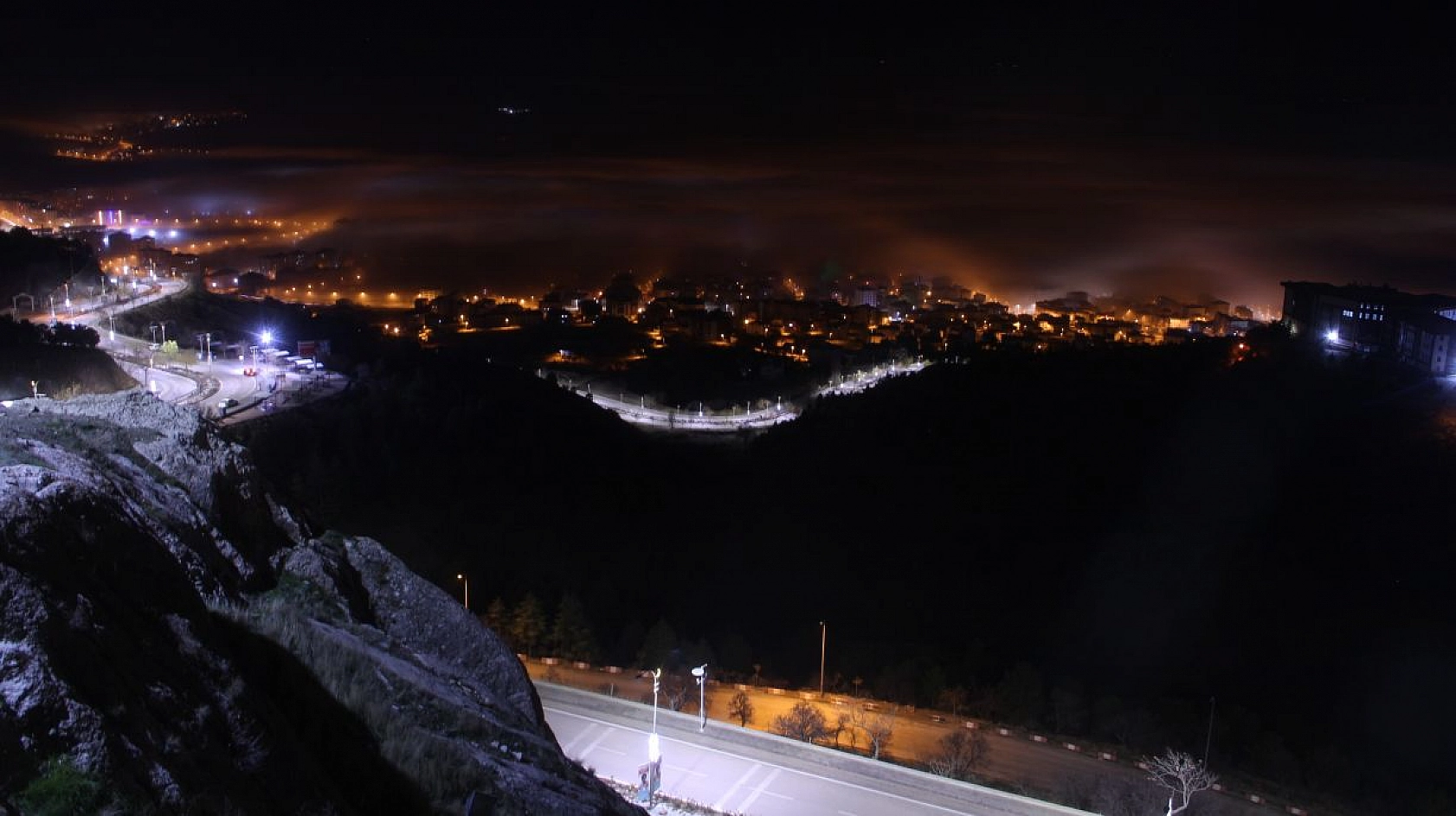 Paris Değil, Elazığ...