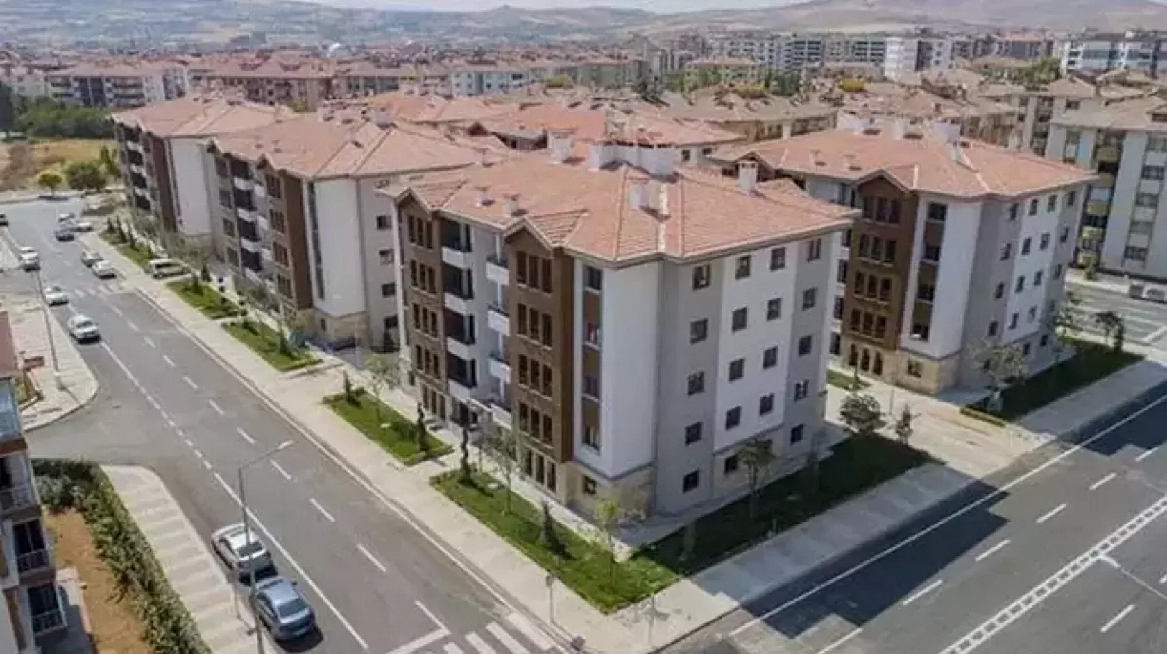 Elazığ'a konut müjdesi! Elazığ'ın 6 ilçesine 961 konut yapılacak… İşte o adresler