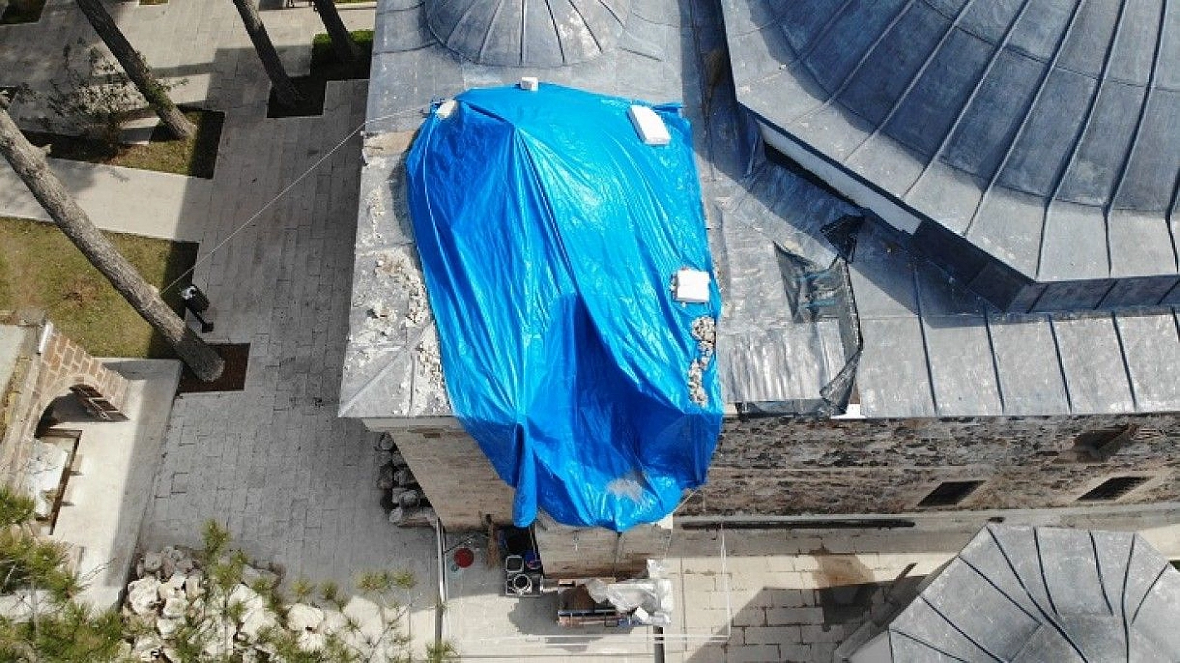 Fotoğraflarla 386 yıllık Sultan 4. Murat Camii