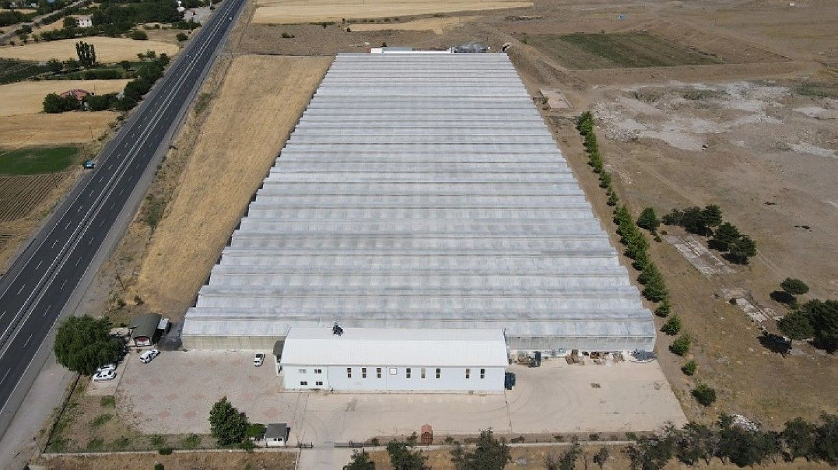 Topraksız tarım hem kadınlara iş kapısı oldu, hem de yılın 10 ayında üretim yapılmaya başlandı