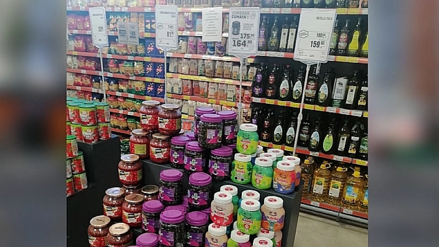 Elazığ'ın Marketinde dev fırsat: kırtasiye ihtiyacı olan buraya koşacak