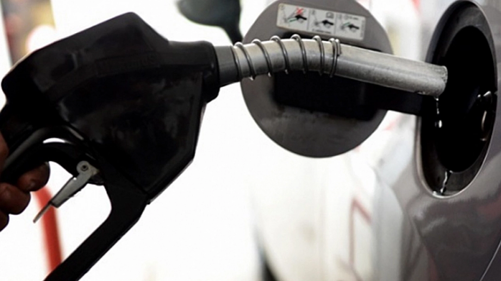 Elazığlı araç sahipleri müjde! Benzine indirim geliyor