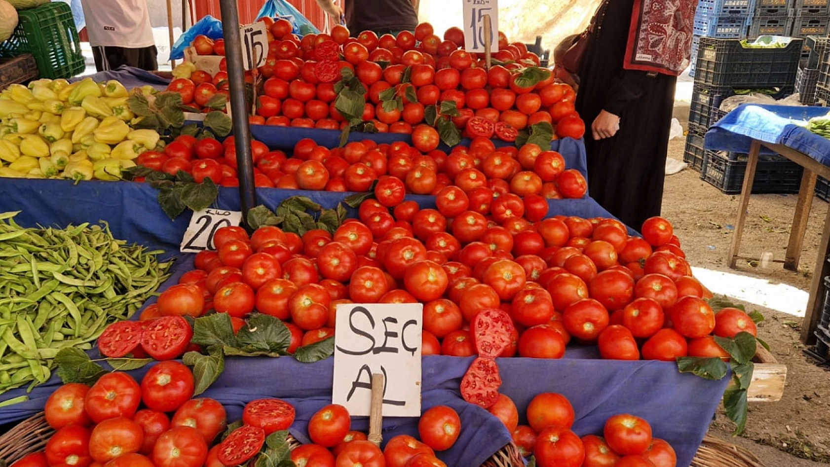 Elazığ'da haftanın ilk gününde pazar fiyatları ne durumda?