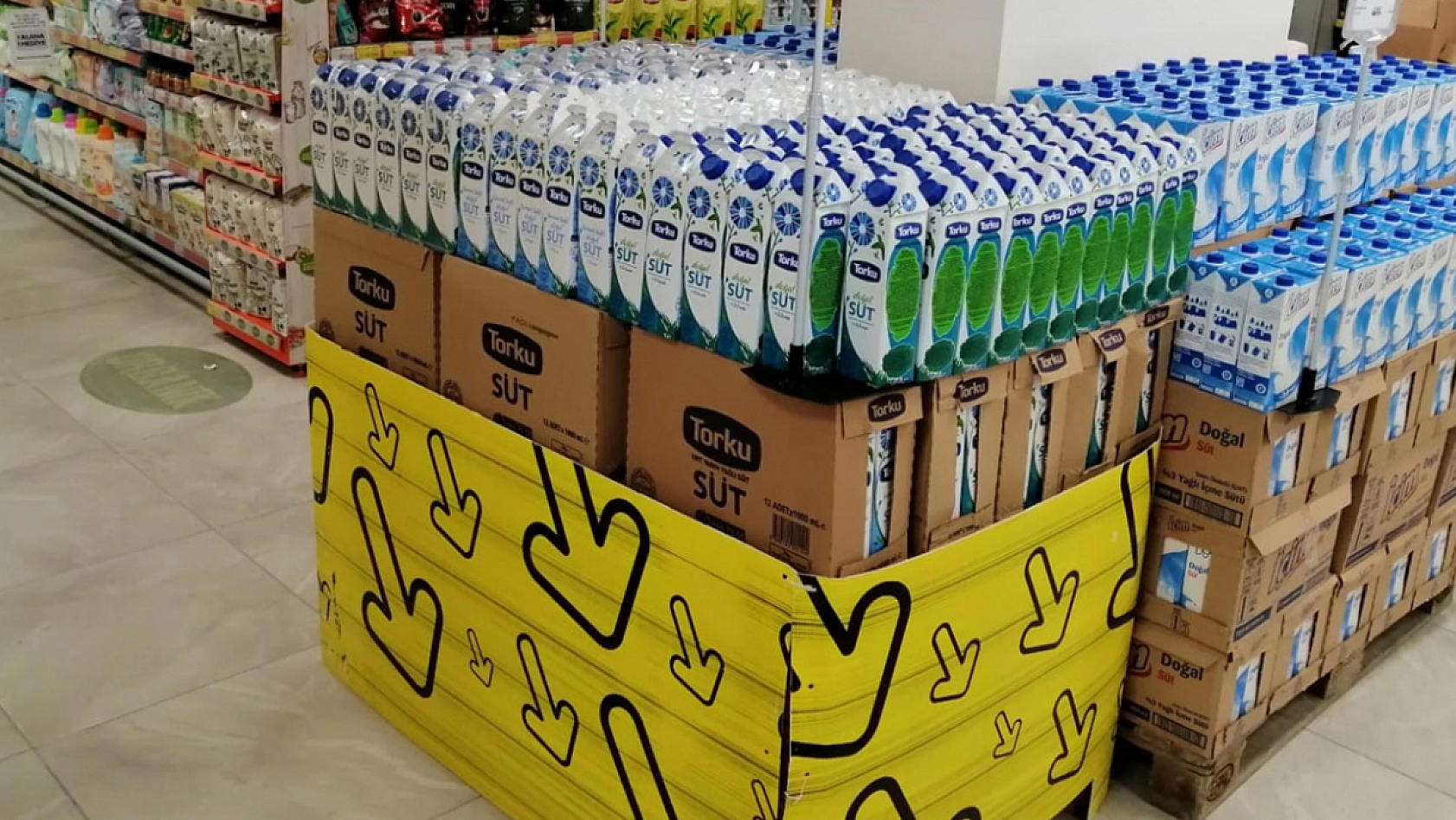 Elazığ'ın ünlü marketi haftalık indirimleri duyurdu: 1 alana 1 bedava devri devam ediyor