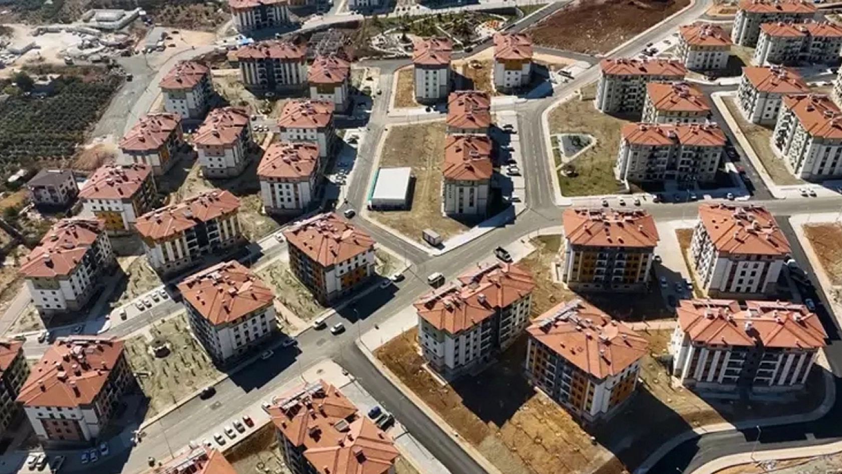 TOKİ'den uygun fiyatlı kiralık sosyal konut hamlesi