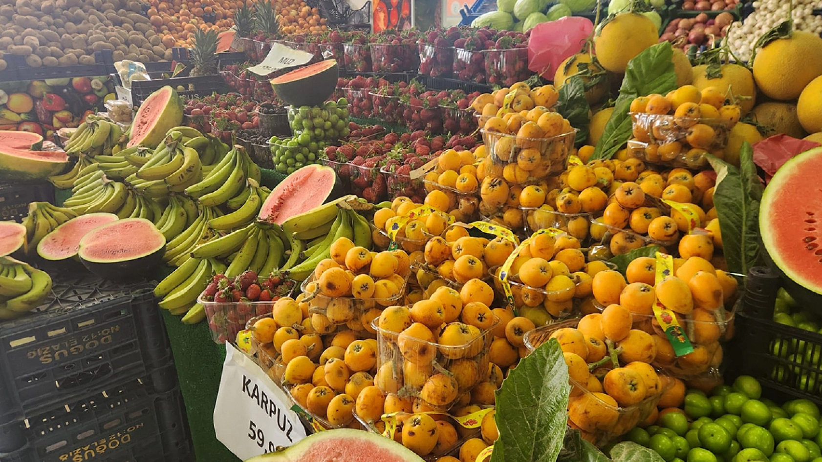 Elazığ'ın manavından büyük kampanya!