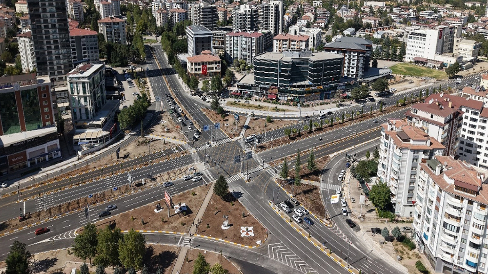 Bakan Uraloğlu açıkladı: Elazığ'da Hazardağlı Kavşağı resmi olarak açılıyor