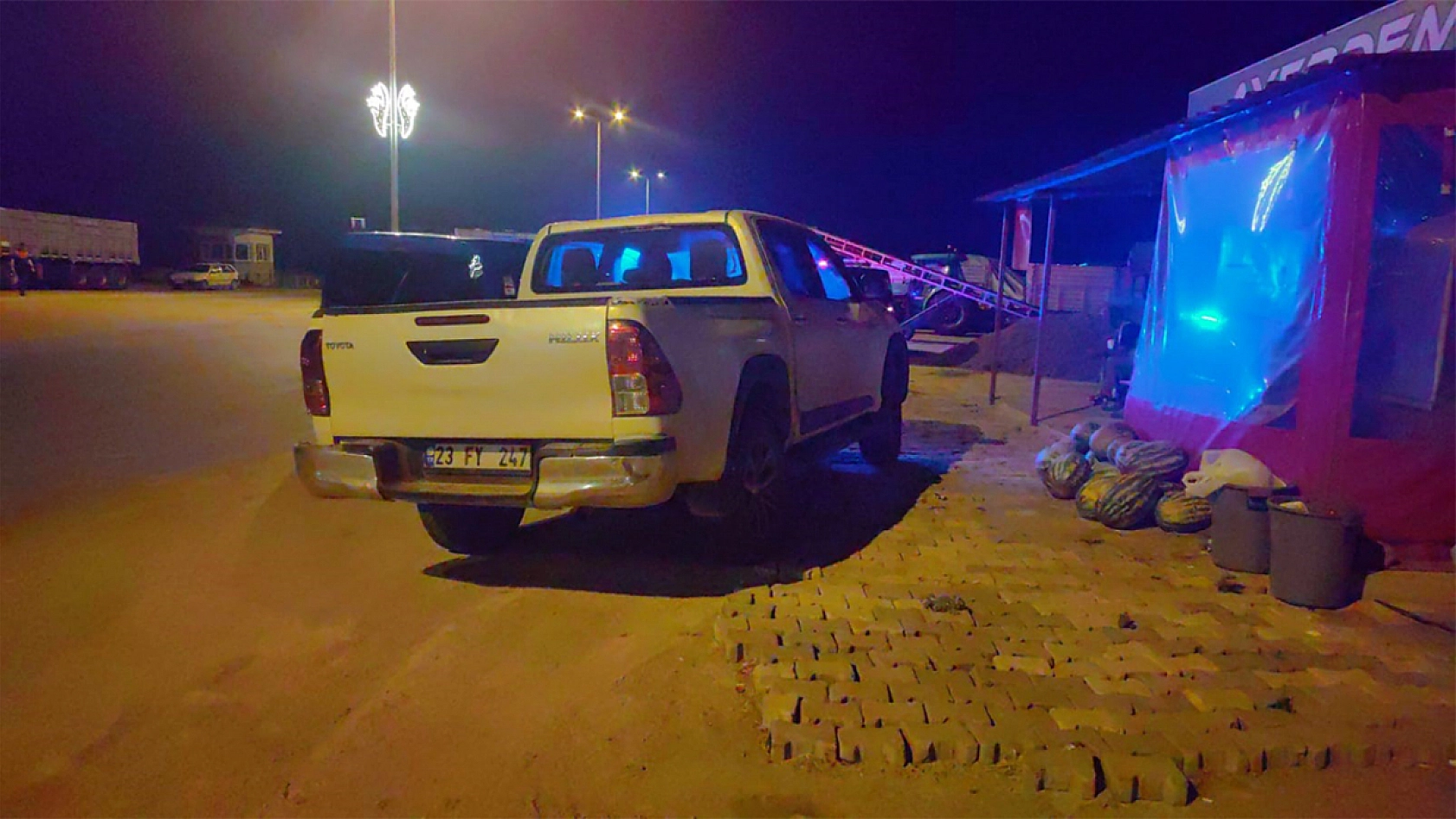 Elazığ'da Bıçaklı ve Silahlı Kavga: 3 Yaralı